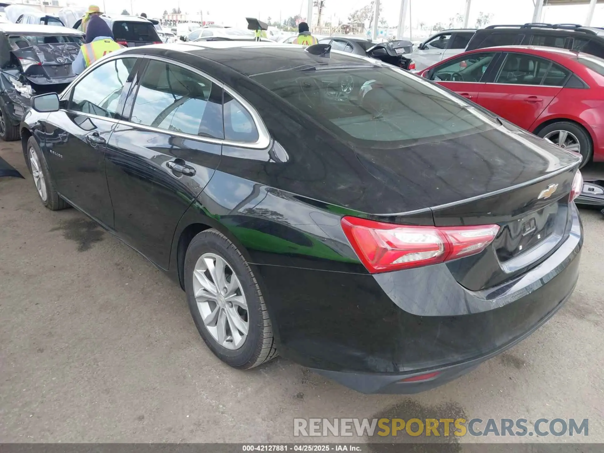 3 Photograph of a damaged car 1G1ZD5ST5NF139733 CHEVROLET MALIBU 2022