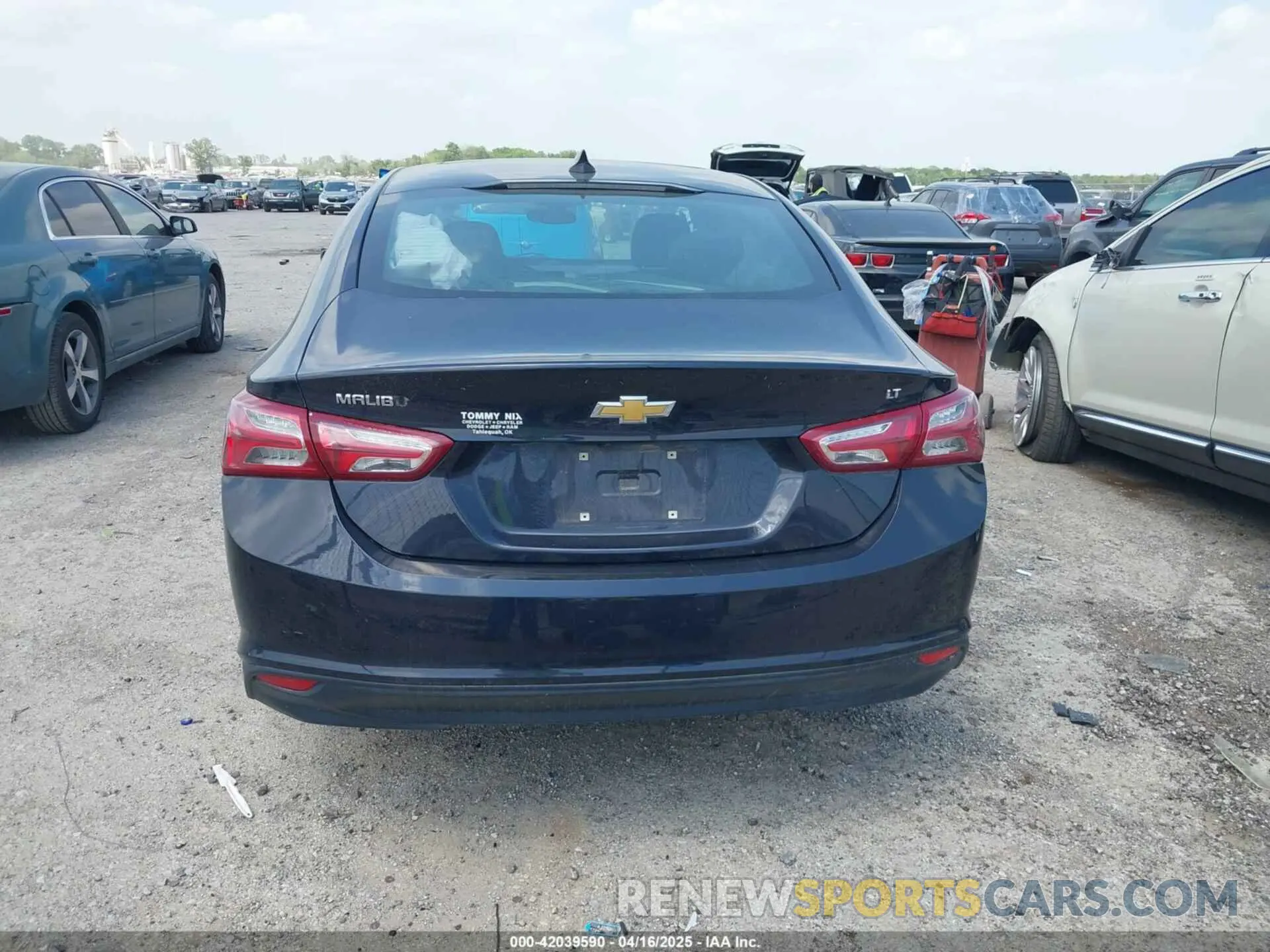 16 Photograph of a damaged car 1G1ZD5ST5NF140378 CHEVROLET MALIBU 2022
