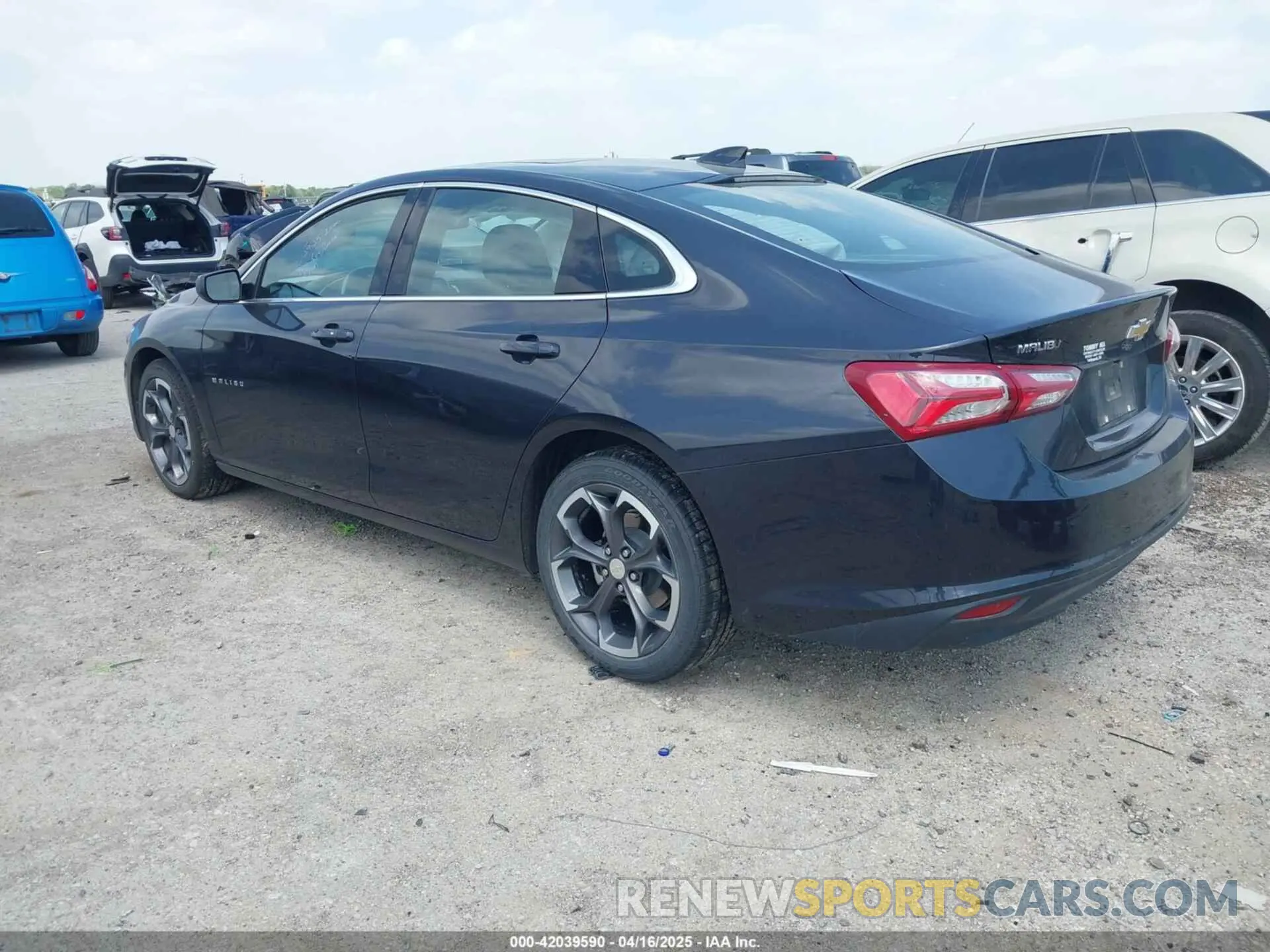 3 Photograph of a damaged car 1G1ZD5ST5NF140378 CHEVROLET MALIBU 2022