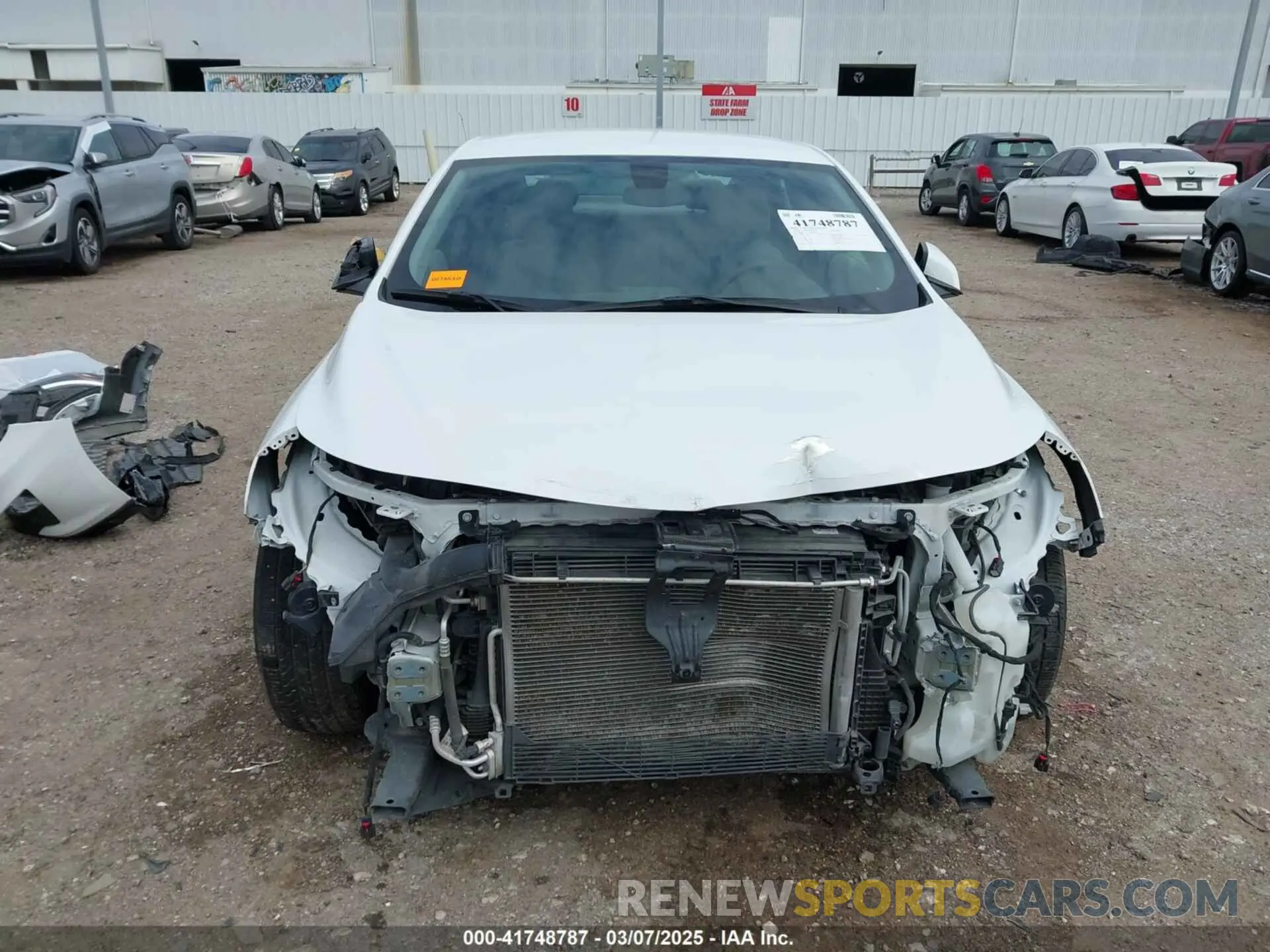 13 Photograph of a damaged car 1G1ZD5ST5NF140431 CHEVROLET MALIBU 2022