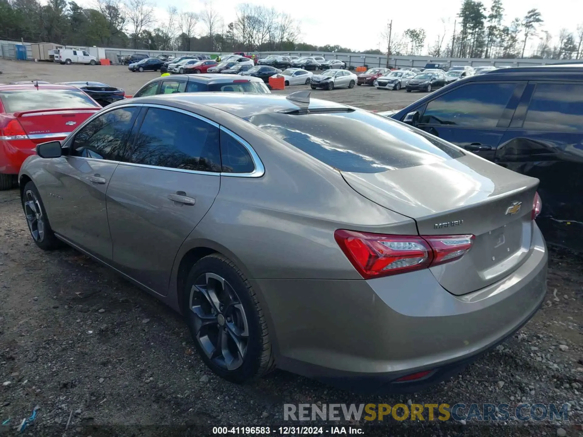 3 Photograph of a damaged car 1G1ZD5ST5NF162249 CHEVROLET MALIBU 2022