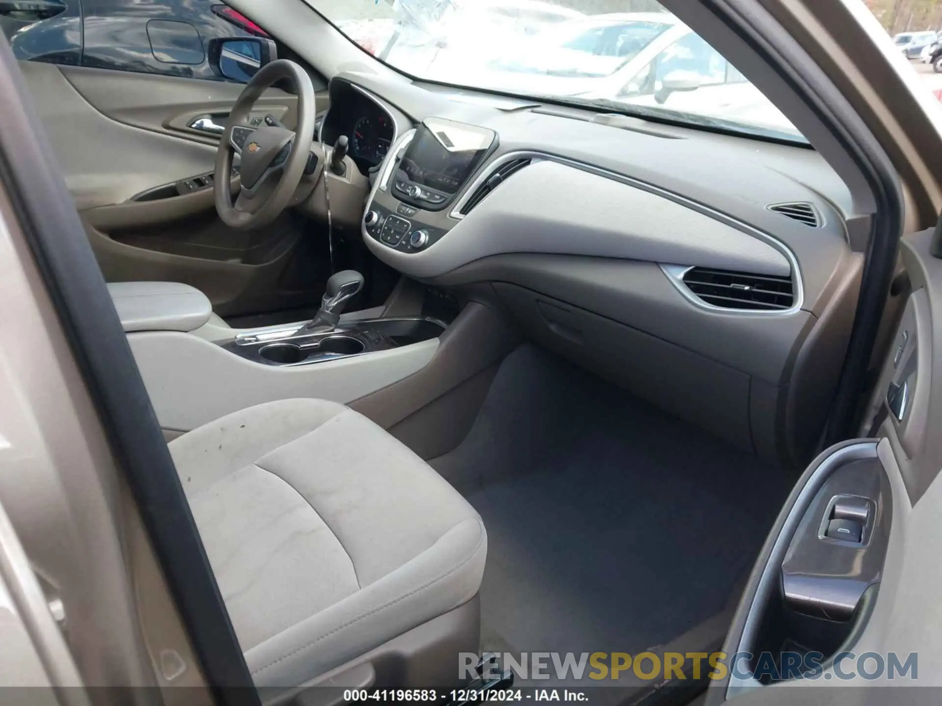 5 Photograph of a damaged car 1G1ZD5ST5NF162249 CHEVROLET MALIBU 2022