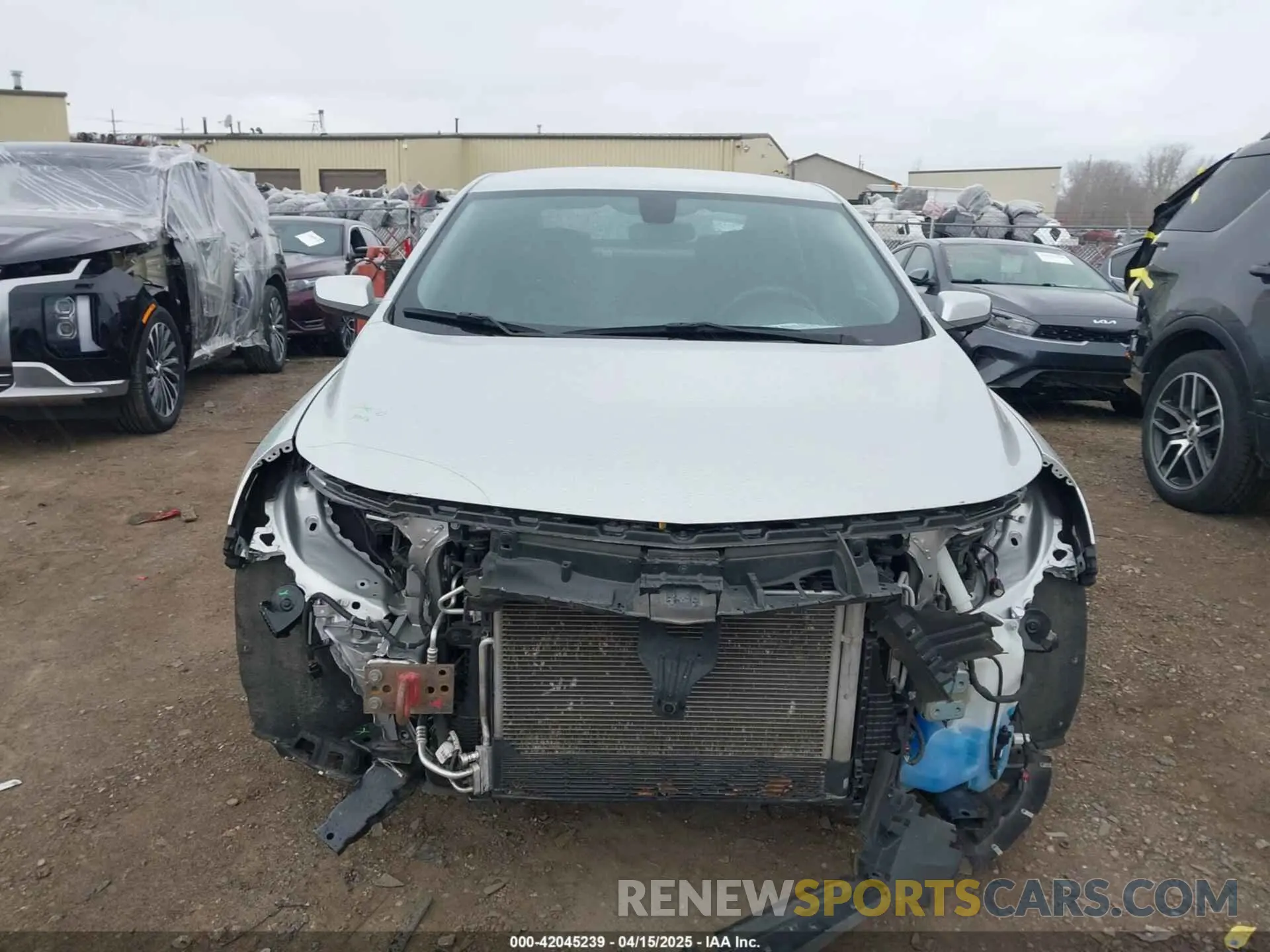 12 Photograph of a damaged car 1G1ZD5ST5NF163398 CHEVROLET MALIBU 2022
