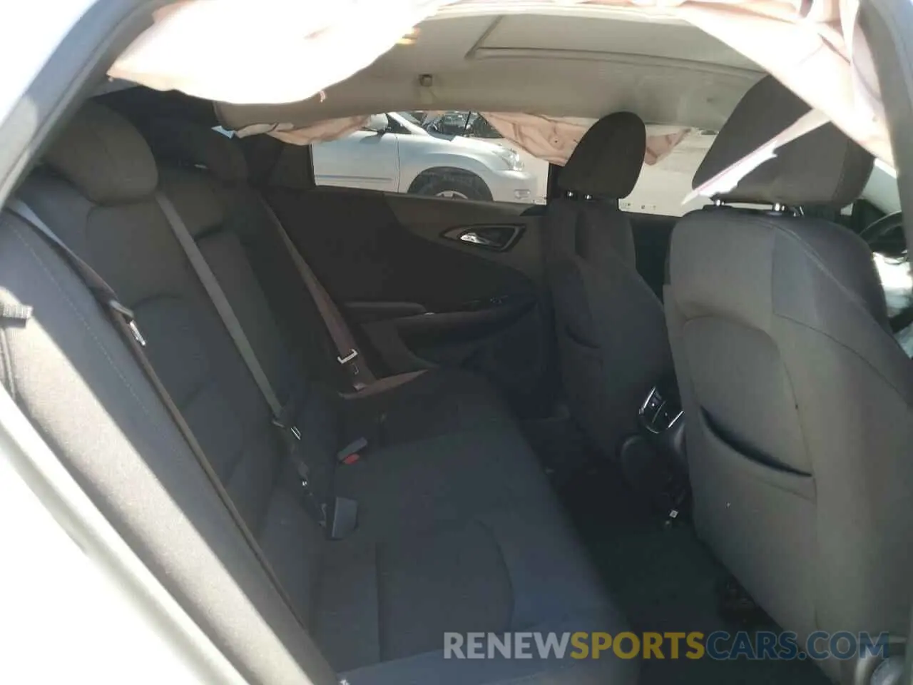 11 Photograph of a damaged car 1G1ZD5ST5NF167645 CHEVROLET MALIBU 2022