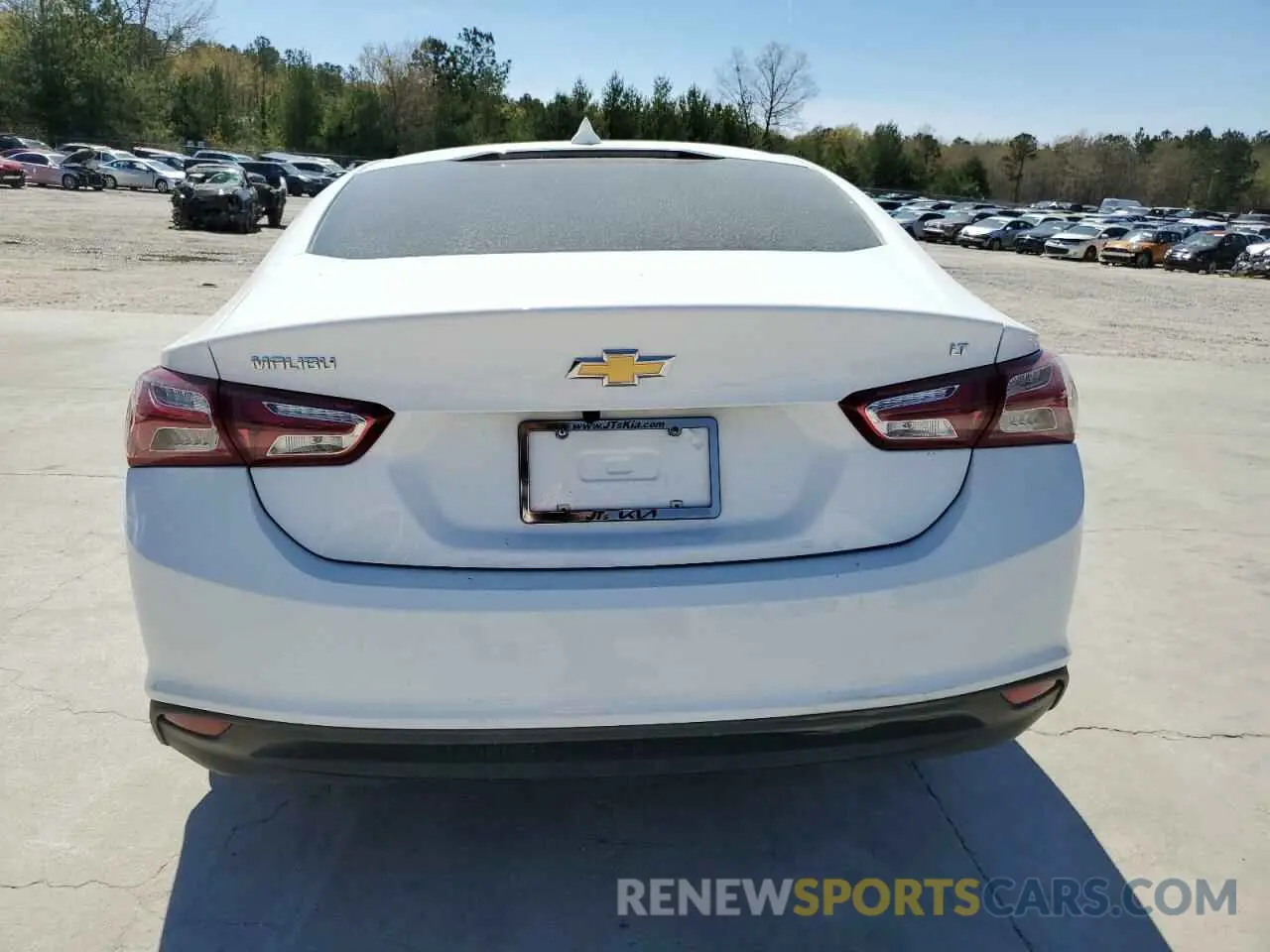 6 Photograph of a damaged car 1G1ZD5ST5NF167645 CHEVROLET MALIBU 2022