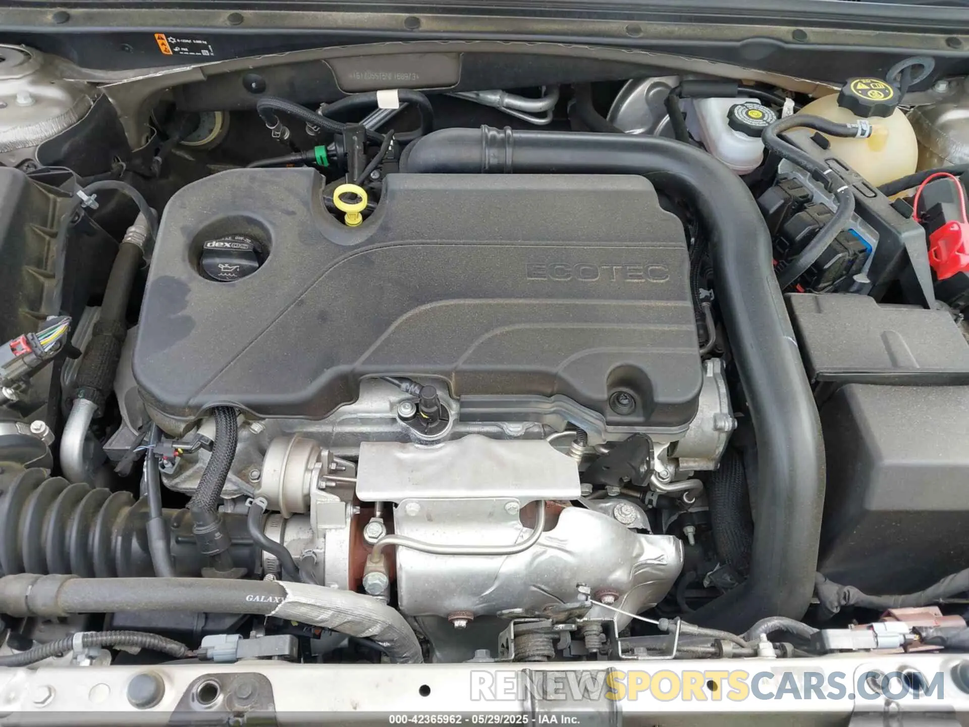 10 Photograph of a damaged car 1G1ZD5ST5NF168973 CHEVROLET MALIBU 2022
