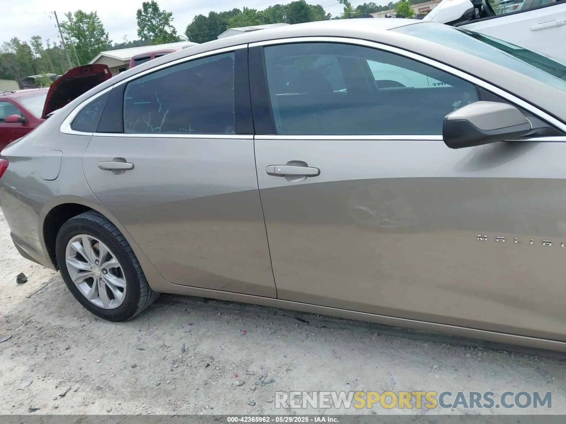 13 Photograph of a damaged car 1G1ZD5ST5NF168973 CHEVROLET MALIBU 2022