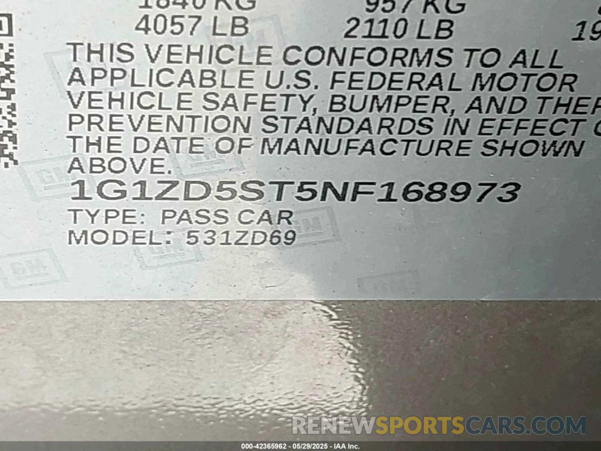 9 Photograph of a damaged car 1G1ZD5ST5NF168973 CHEVROLET MALIBU 2022
