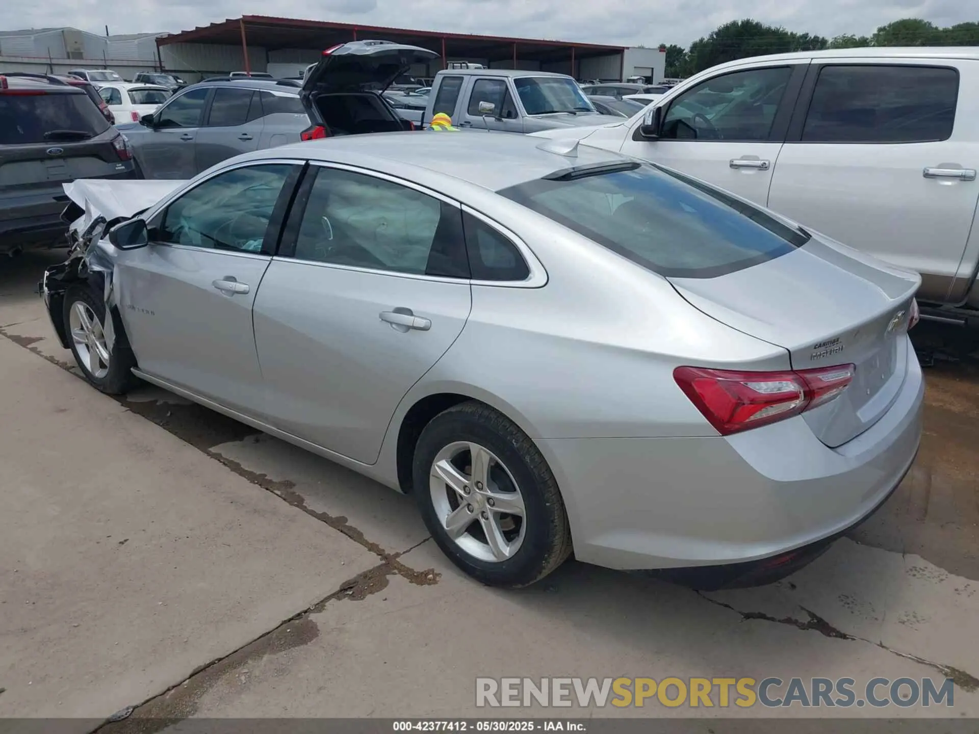 3 Photograph of a damaged car 1G1ZD5ST5NF173719 CHEVROLET MALIBU 2022