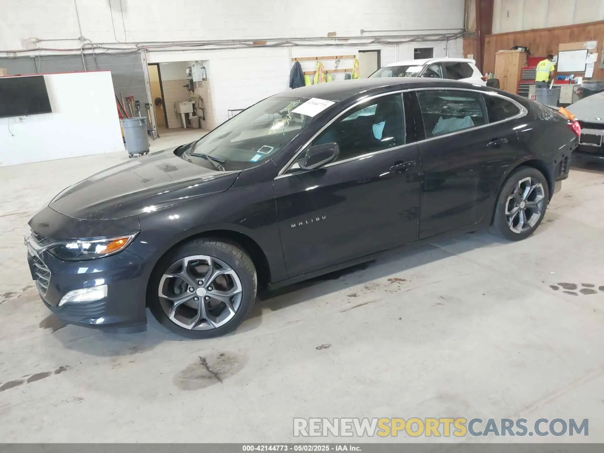 2 Photograph of a damaged car 1G1ZD5ST5NF209165 CHEVROLET MALIBU 2022