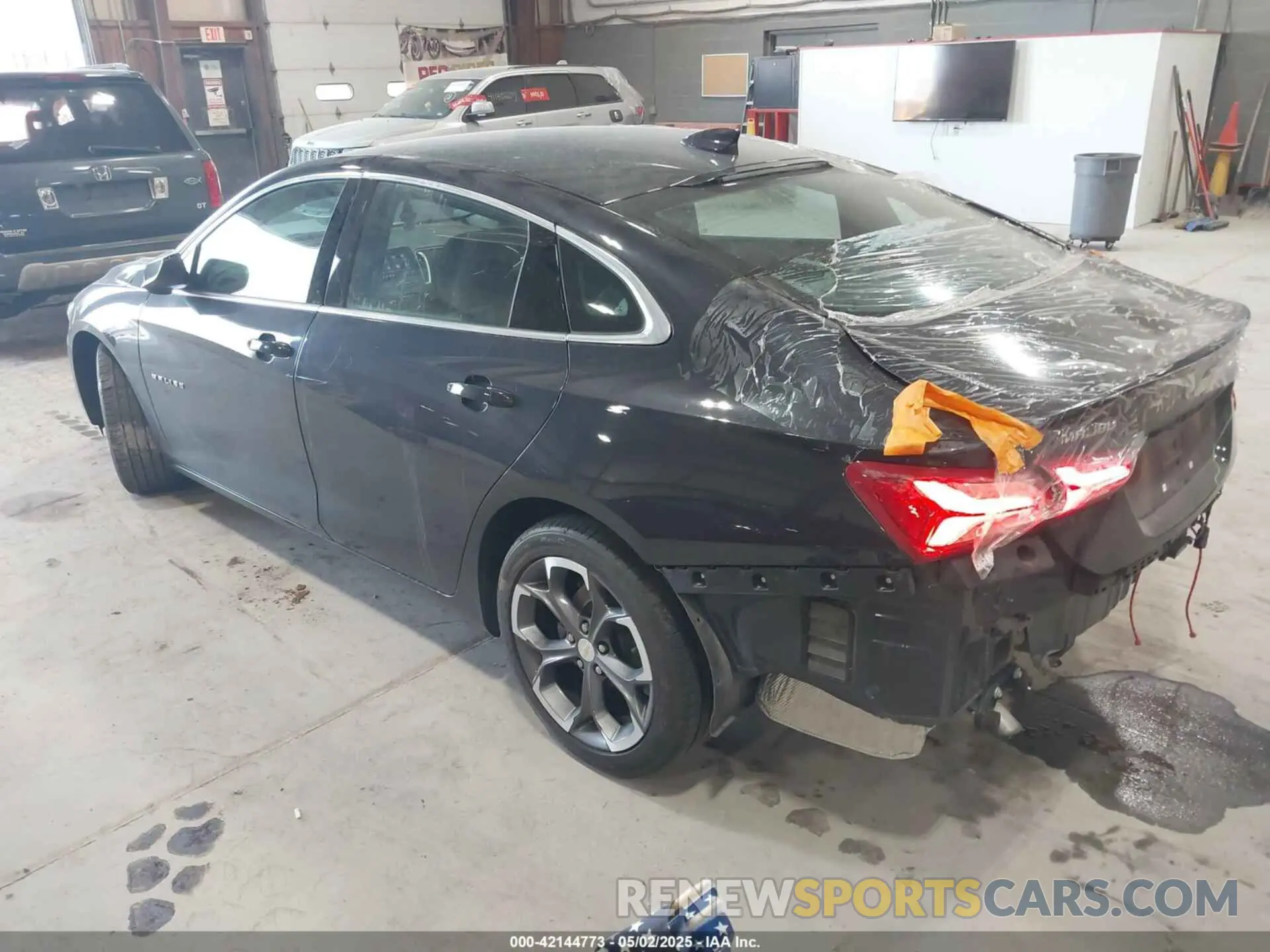 3 Photograph of a damaged car 1G1ZD5ST5NF209165 CHEVROLET MALIBU 2022