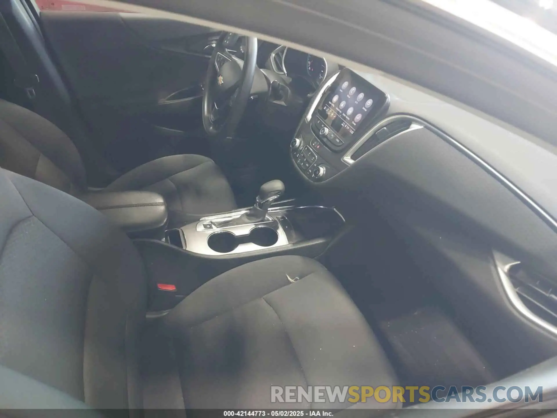 5 Photograph of a damaged car 1G1ZD5ST5NF209165 CHEVROLET MALIBU 2022