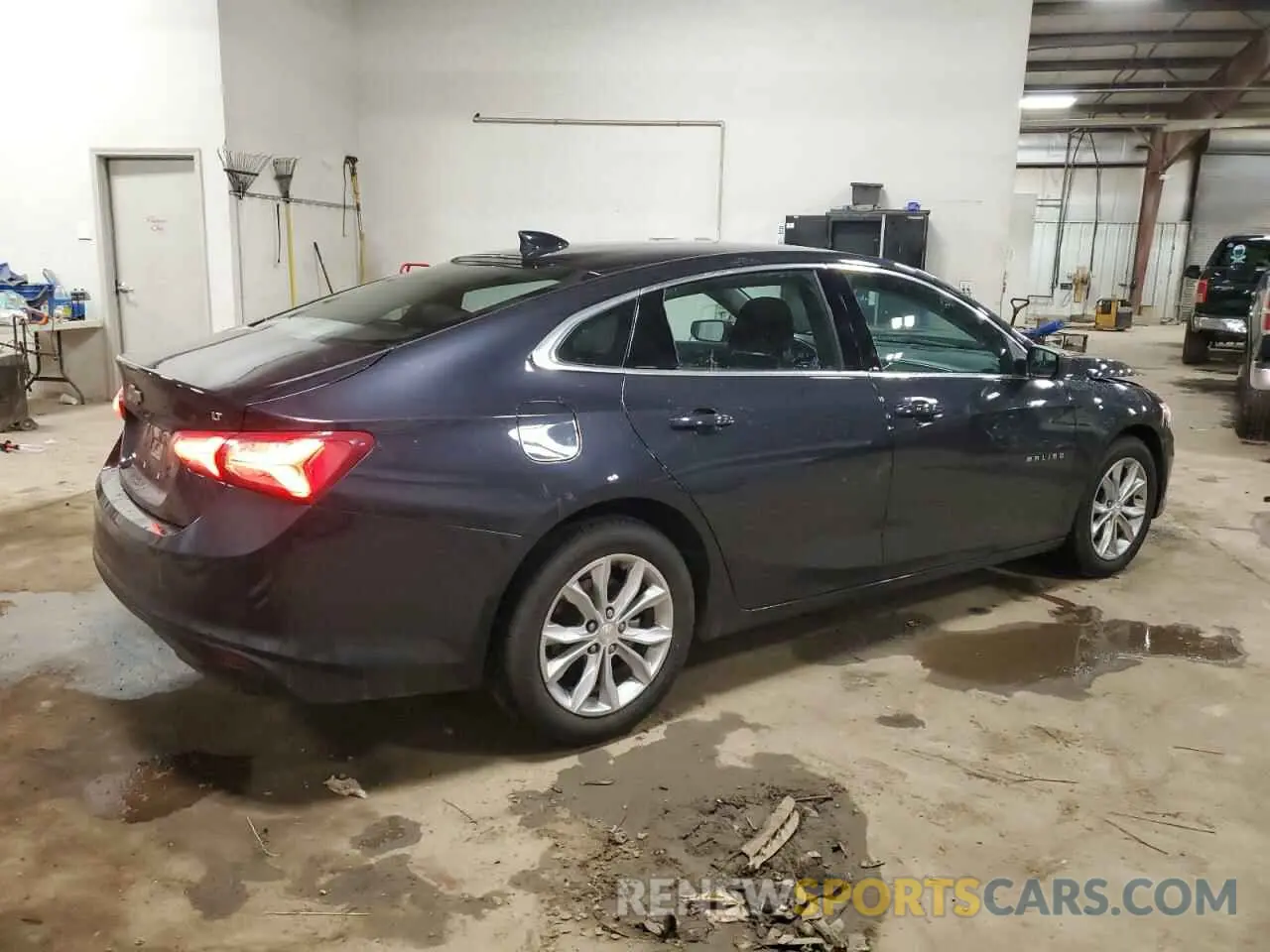3 Photograph of a damaged car 1G1ZD5ST6NF115988 CHEVROLET MALIBU 2022