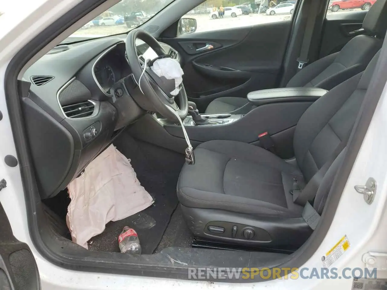 7 Photograph of a damaged car 1G1ZD5ST6NF129180 CHEVROLET MALIBU 2022