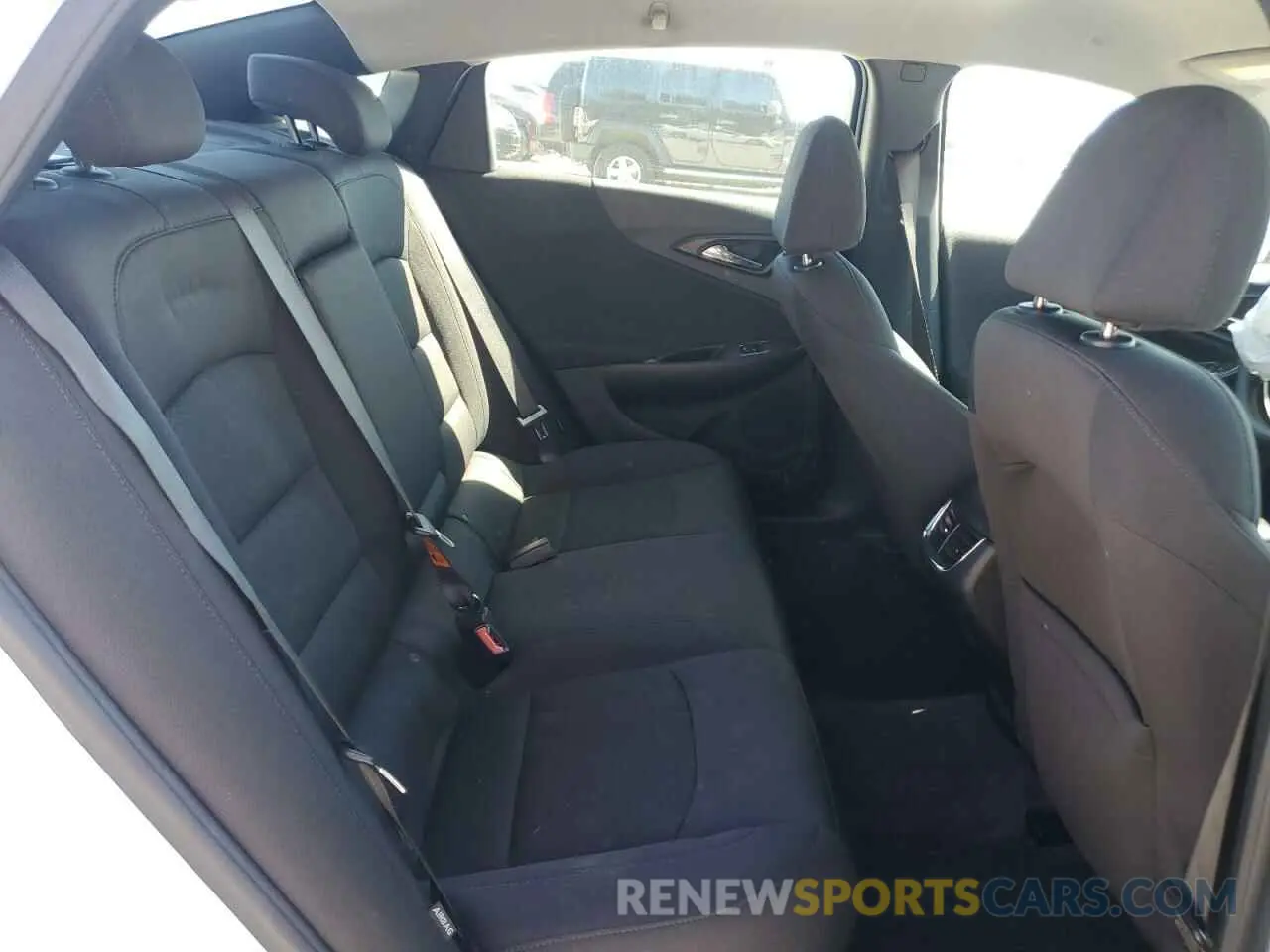 10 Photograph of a damaged car 1G1ZD5ST6NF150918 CHEVROLET MALIBU 2022