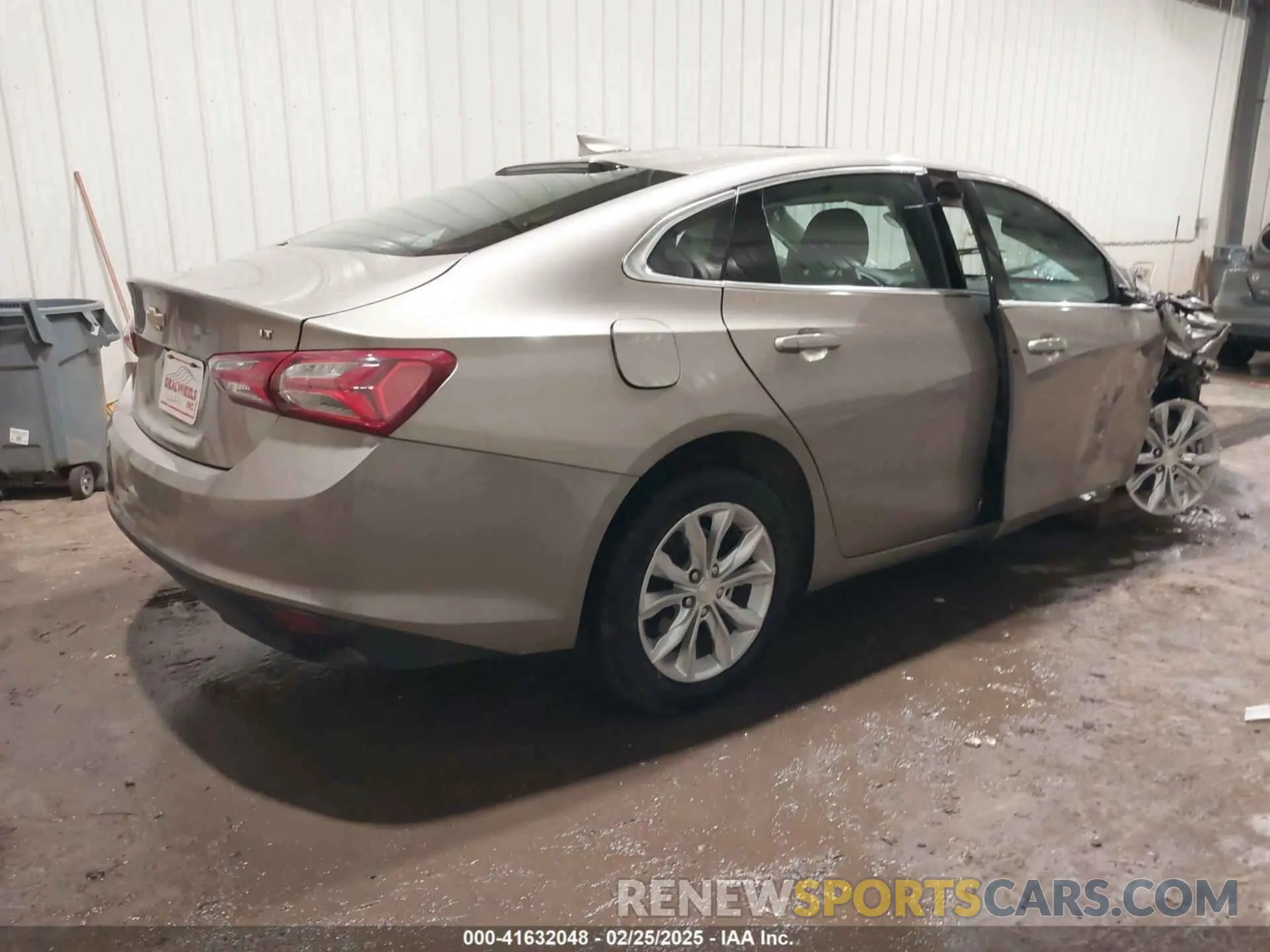 4 Photograph of a damaged car 1G1ZD5ST6NF151244 CHEVROLET MALIBU 2022