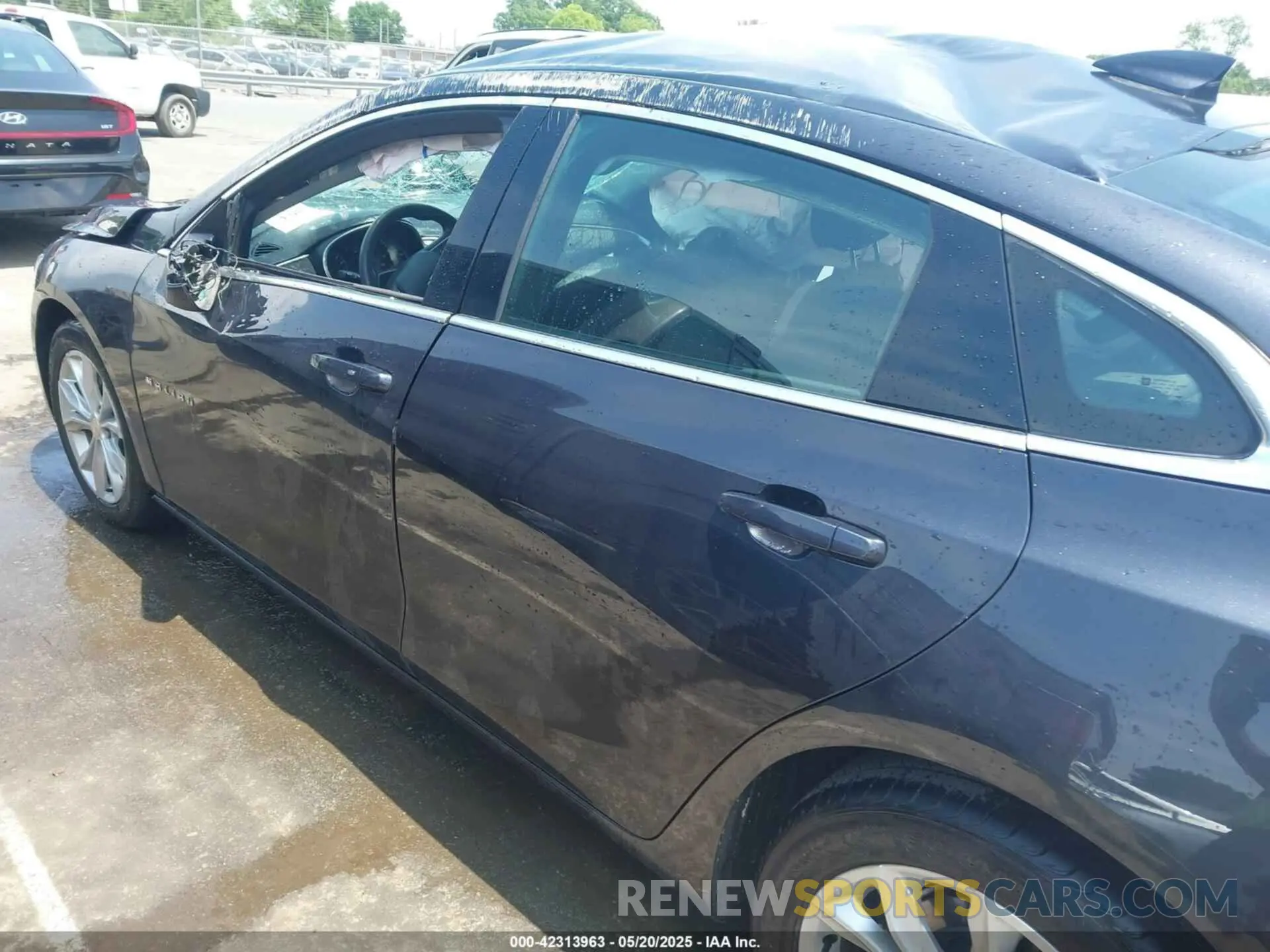 13 Photograph of a damaged car 1G1ZD5ST6NF160882 CHEVROLET MALIBU 2022