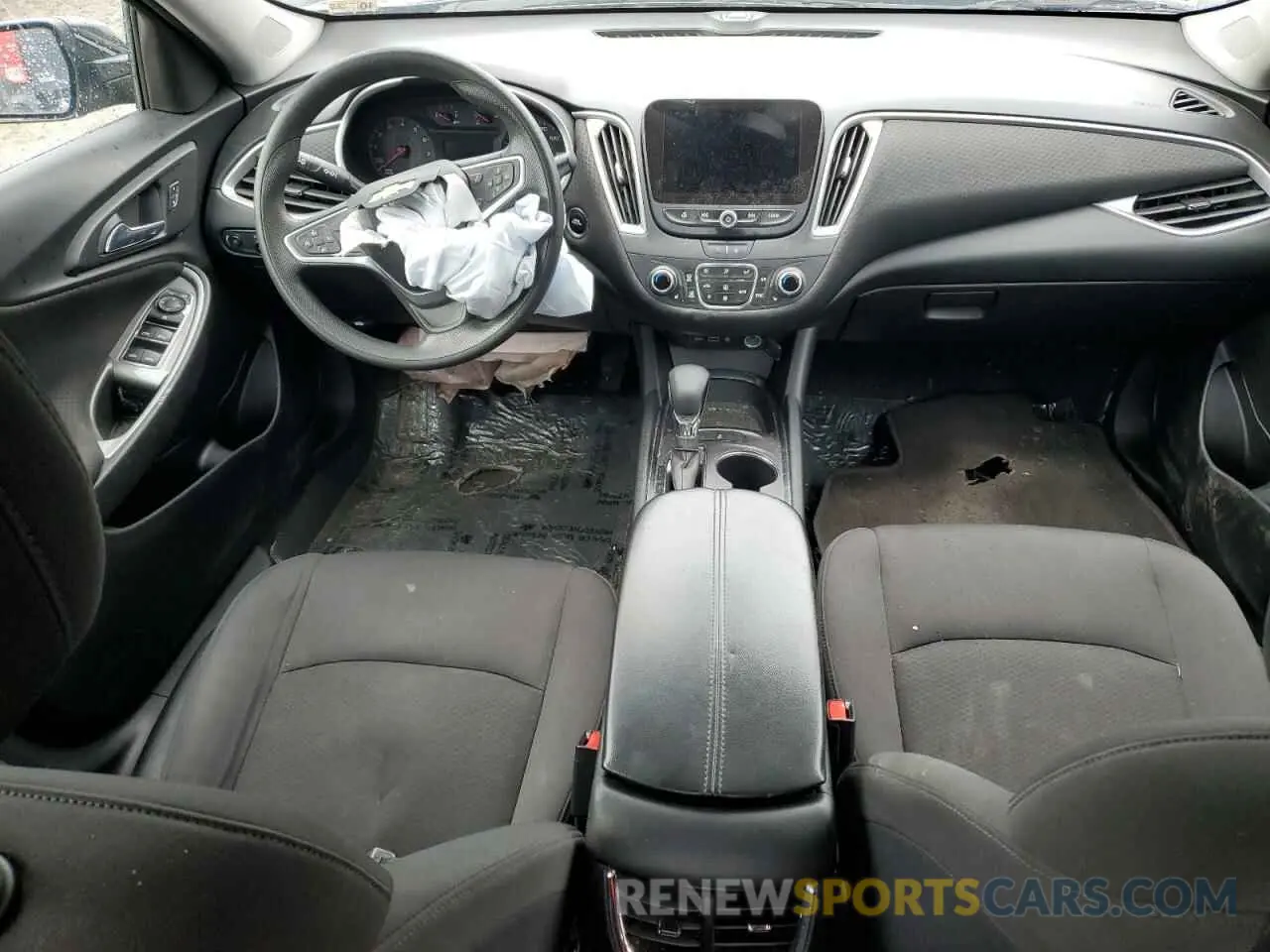 8 Photograph of a damaged car 1G1ZD5ST6NF176175 CHEVROLET MALIBU 2022