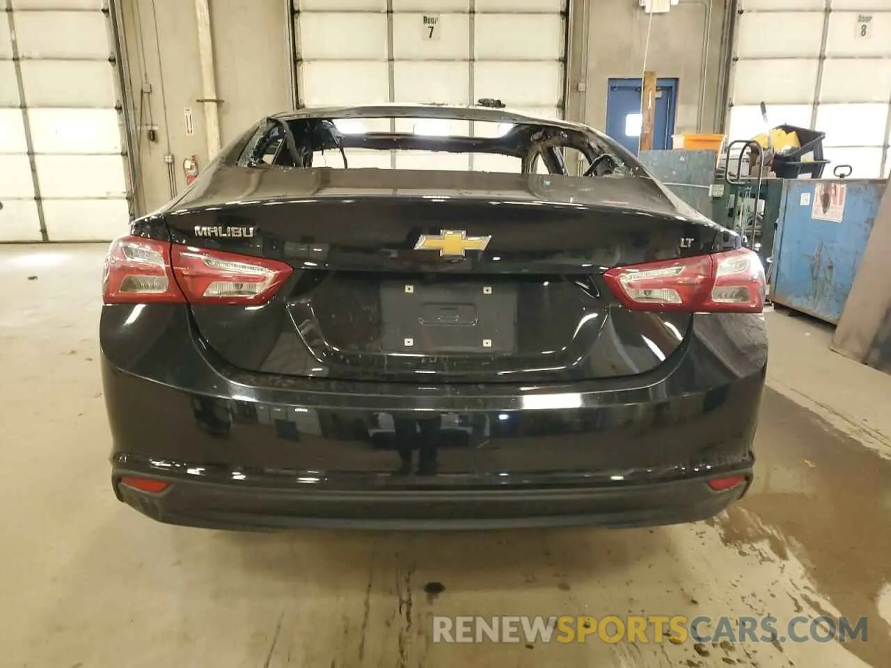 6 Photograph of a damaged car 1G1ZD5ST6NF176547 CHEVROLET MALIBU 2022