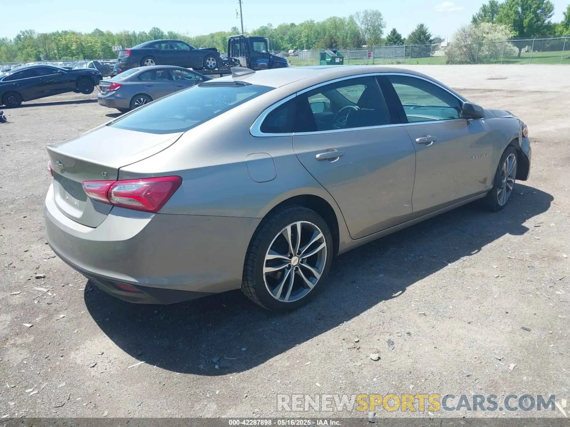 4 Photograph of a damaged car 1G1ZD5ST6NF178010 CHEVROLET MALIBU 2022