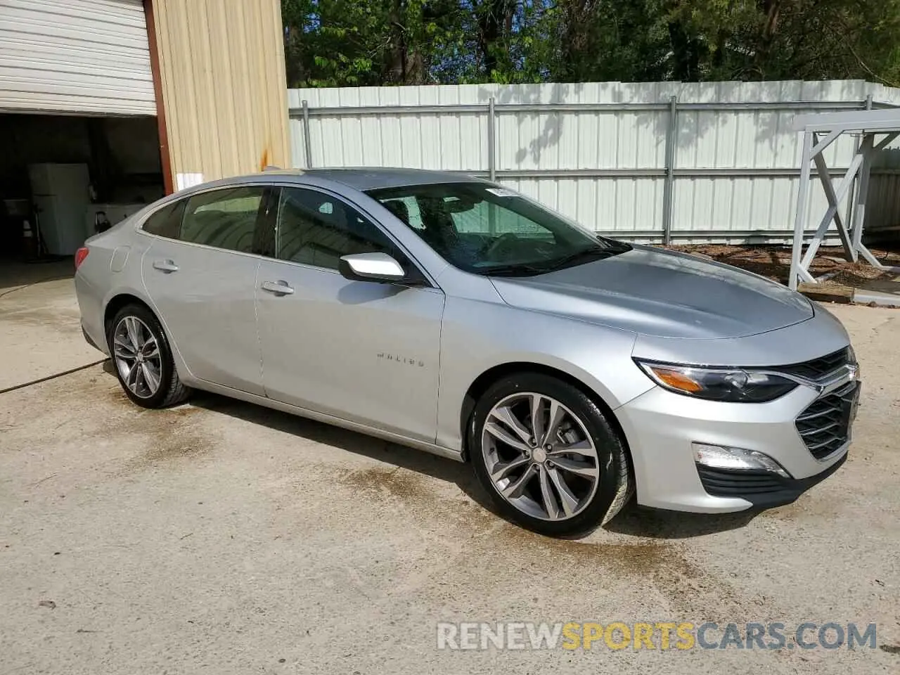 4 Photograph of a damaged car 1G1ZD5ST6NF178461 CHEVROLET MALIBU 2022