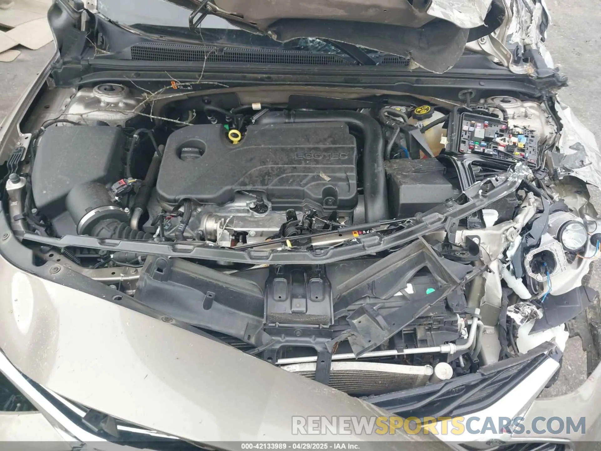 10 Photograph of a damaged car 1G1ZD5ST6NF180629 CHEVROLET MALIBU 2022