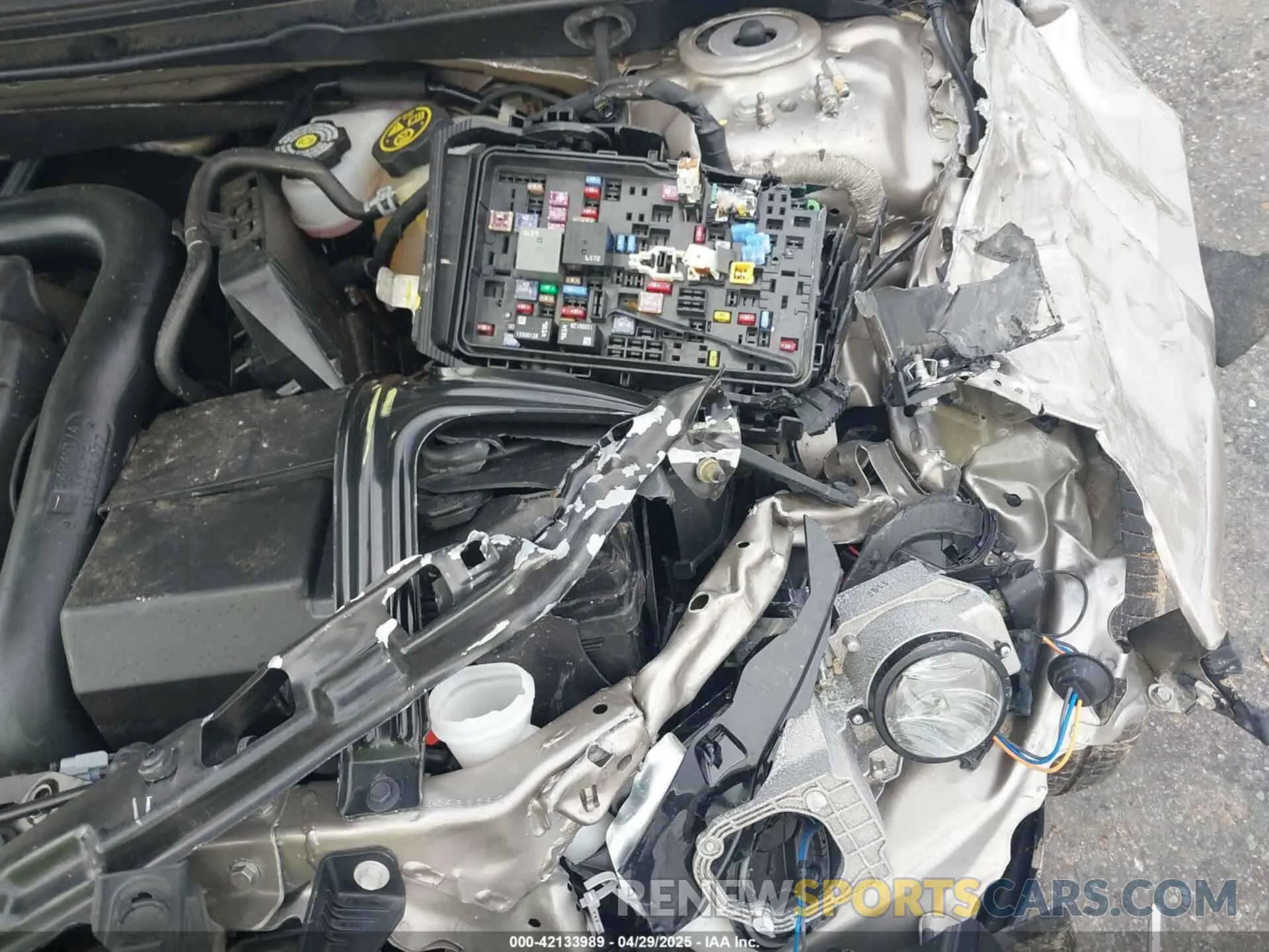 18 Photograph of a damaged car 1G1ZD5ST6NF180629 CHEVROLET MALIBU 2022