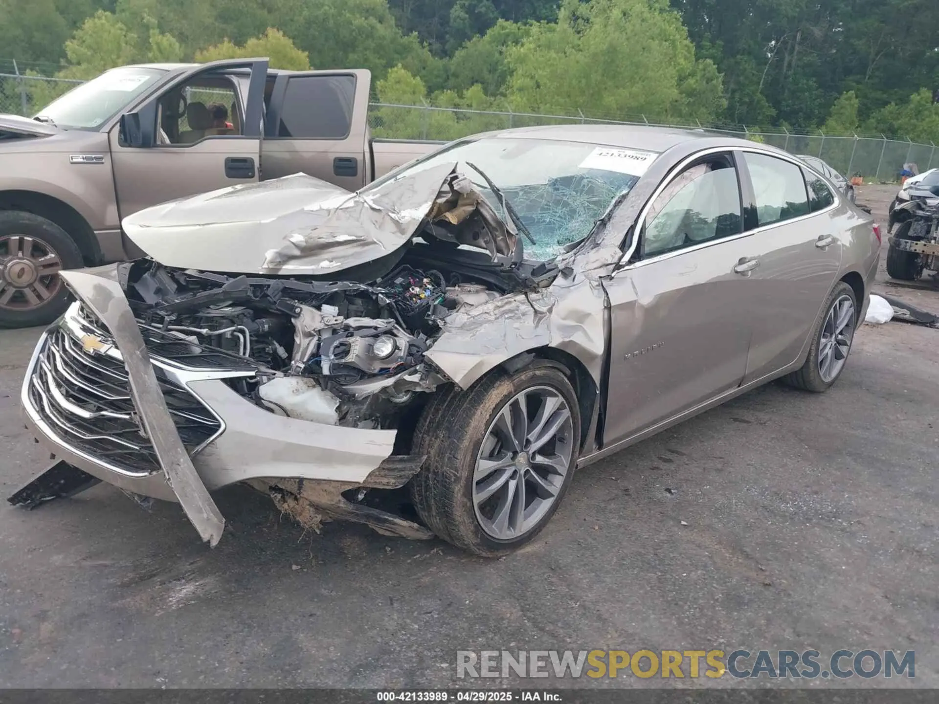 2 Photograph of a damaged car 1G1ZD5ST6NF180629 CHEVROLET MALIBU 2022