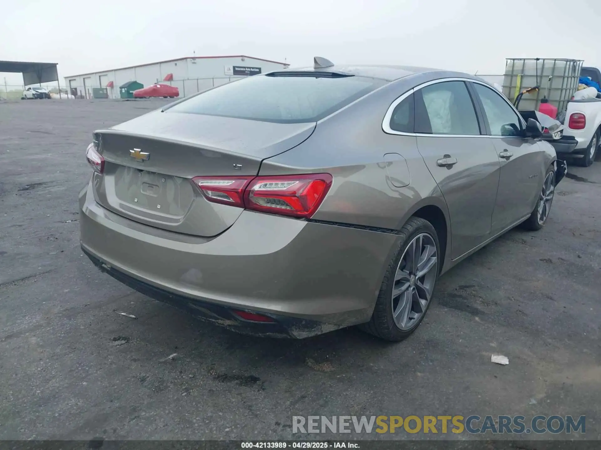4 Photograph of a damaged car 1G1ZD5ST6NF180629 CHEVROLET MALIBU 2022