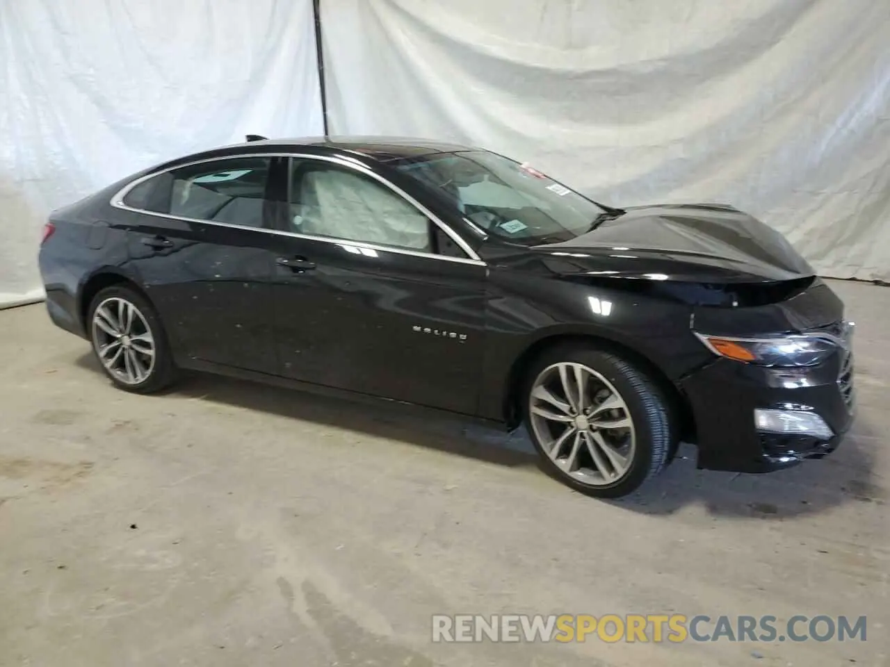 4 Photograph of a damaged car 1G1ZD5ST7NF109598 CHEVROLET MALIBU 2022