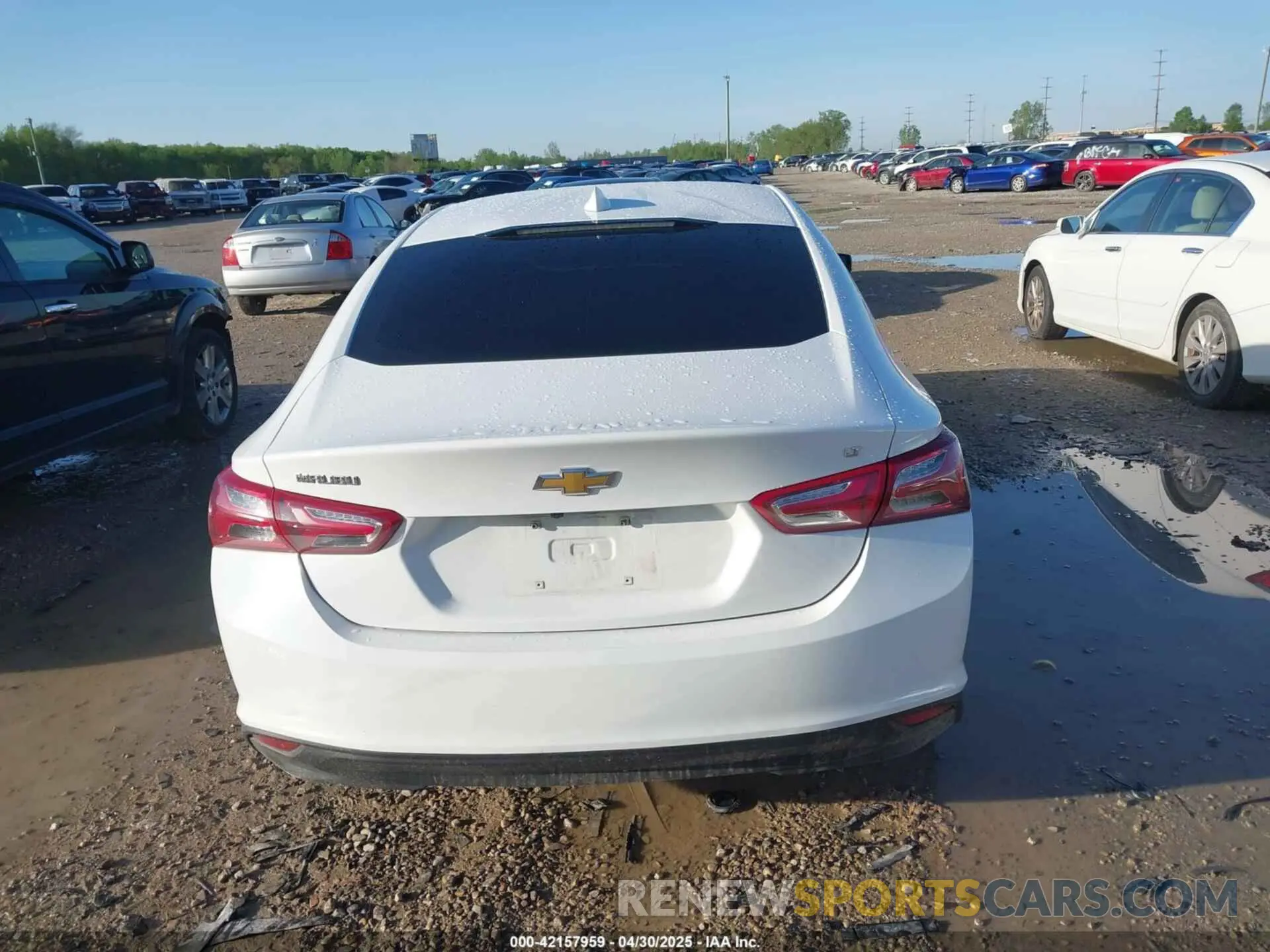 16 Photograph of a damaged car 1G1ZD5ST7NF115966 CHEVROLET MALIBU 2022