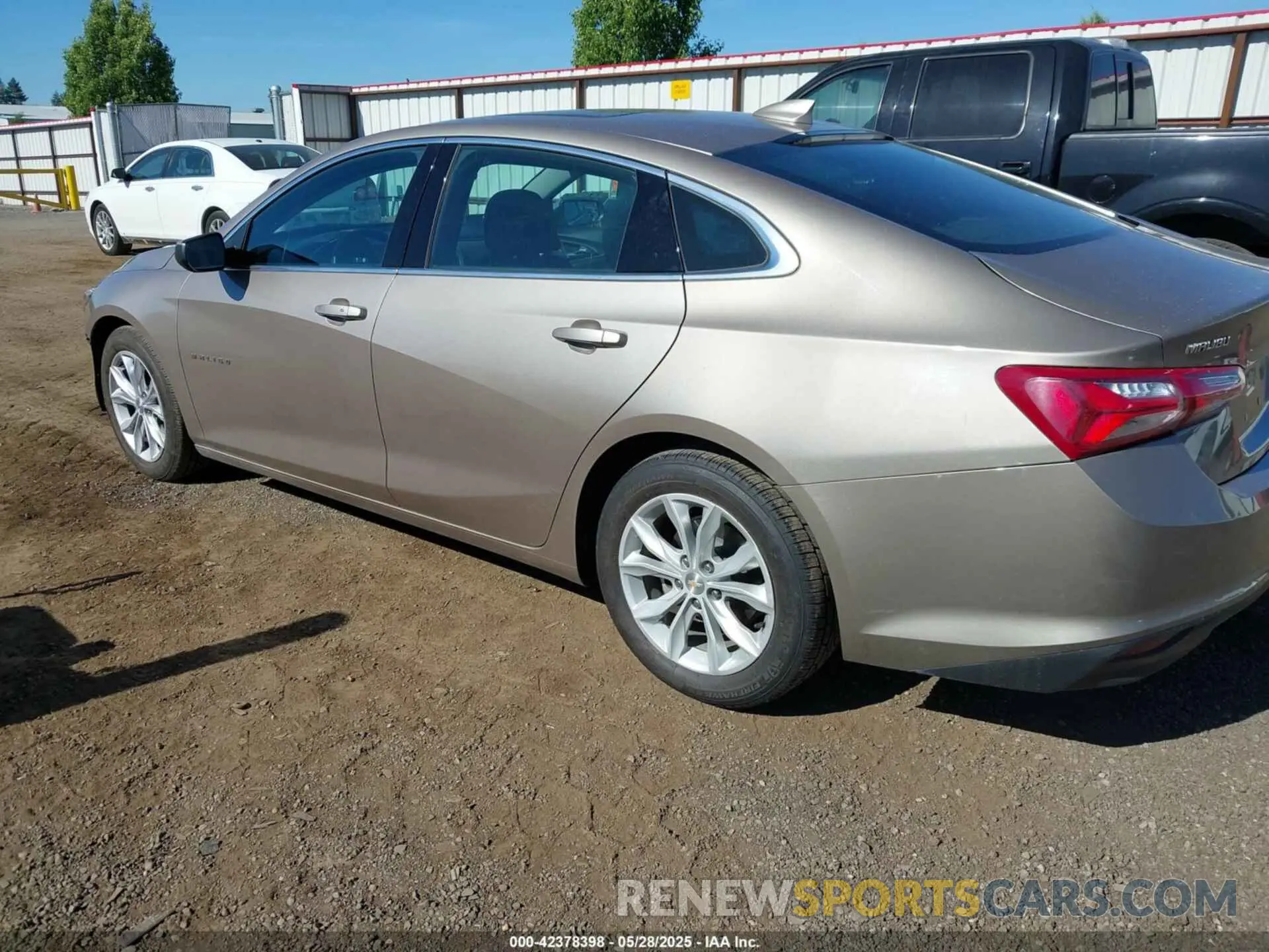 3 Photograph of a damaged car 1G1ZD5ST7NF116129 CHEVROLET MALIBU 2022