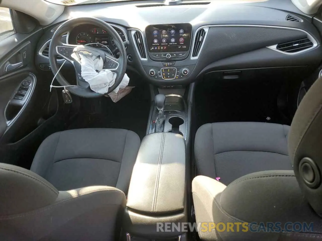 8 Photograph of a damaged car 1G1ZD5ST7NF119466 CHEVROLET MALIBU 2022