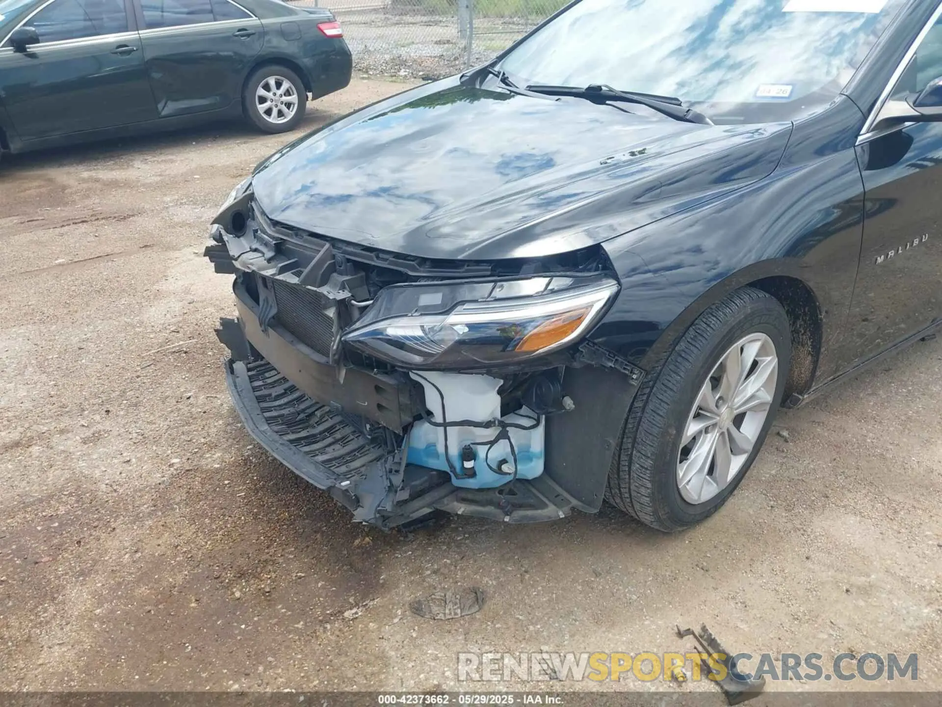 19 Photograph of a damaged car 1G1ZD5ST7NF127714 CHEVROLET MALIBU 2022