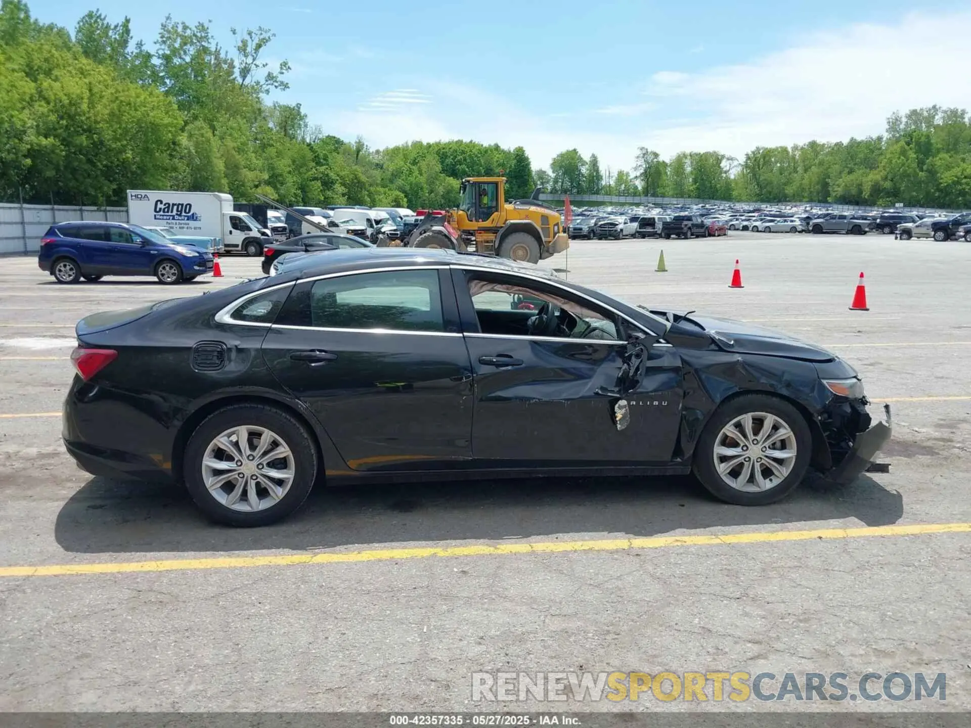 13 Photograph of a damaged car 1G1ZD5ST7NF130418 CHEVROLET MALIBU 2022