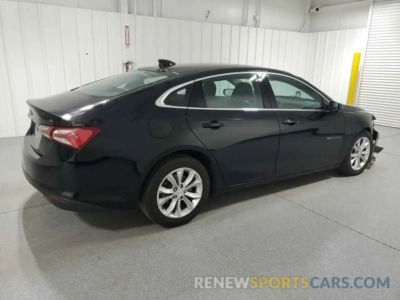 3 Photograph of a damaged car 1G1ZD5ST7NF132556 CHEVROLET MALIBU 2022