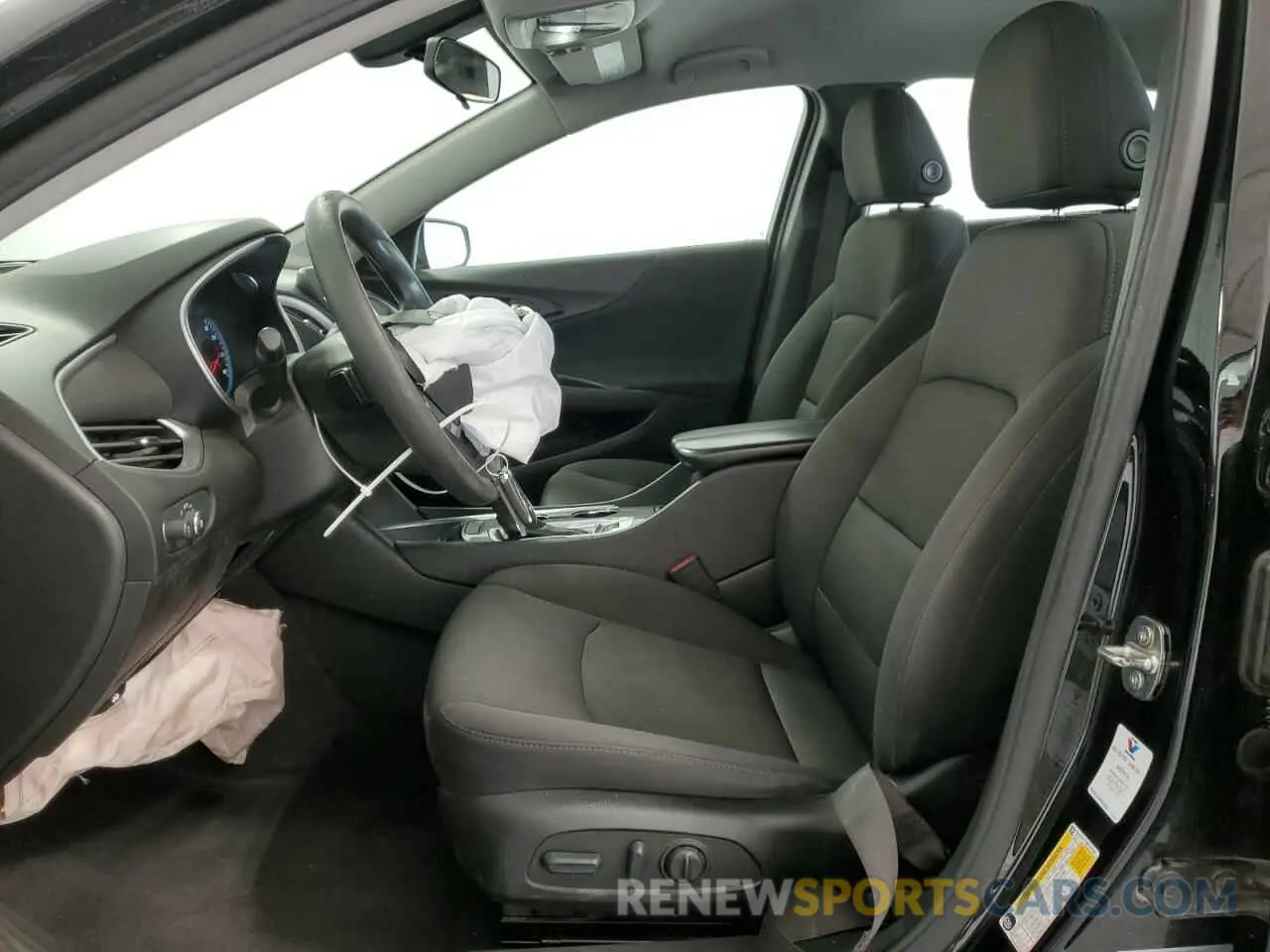 7 Photograph of a damaged car 1G1ZD5ST7NF132556 CHEVROLET MALIBU 2022