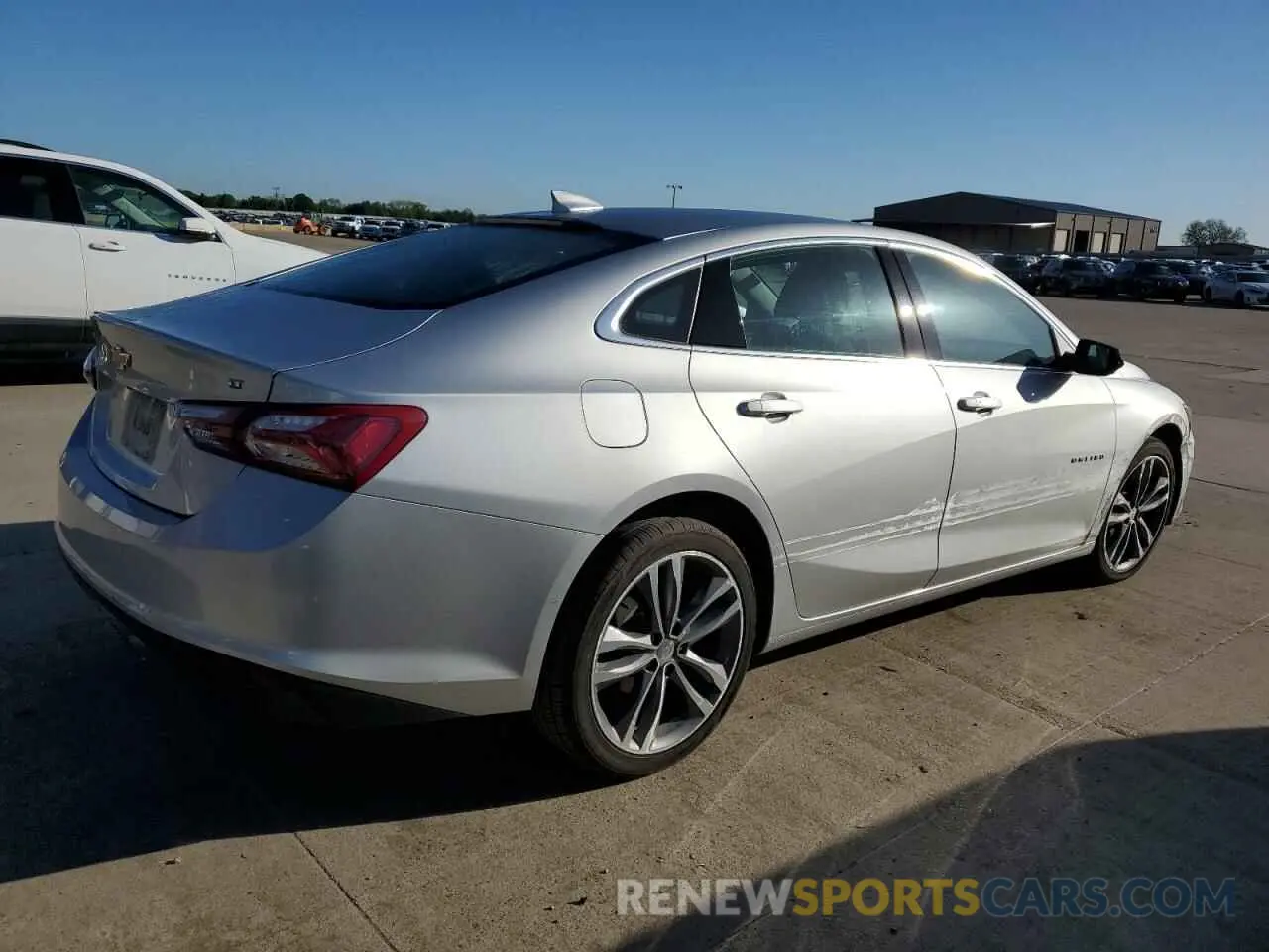 3 Photograph of a damaged car 1G1ZD5ST7NF136705 CHEVROLET MALIBU 2022