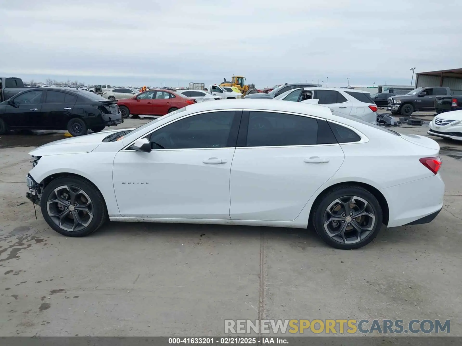 15 Photograph of a damaged car 1G1ZD5ST7NF150300 CHEVROLET MALIBU 2022