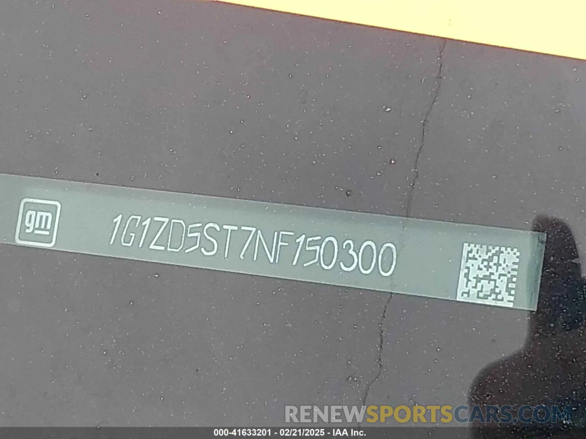 18 Photograph of a damaged car 1G1ZD5ST7NF150300 CHEVROLET MALIBU 2022