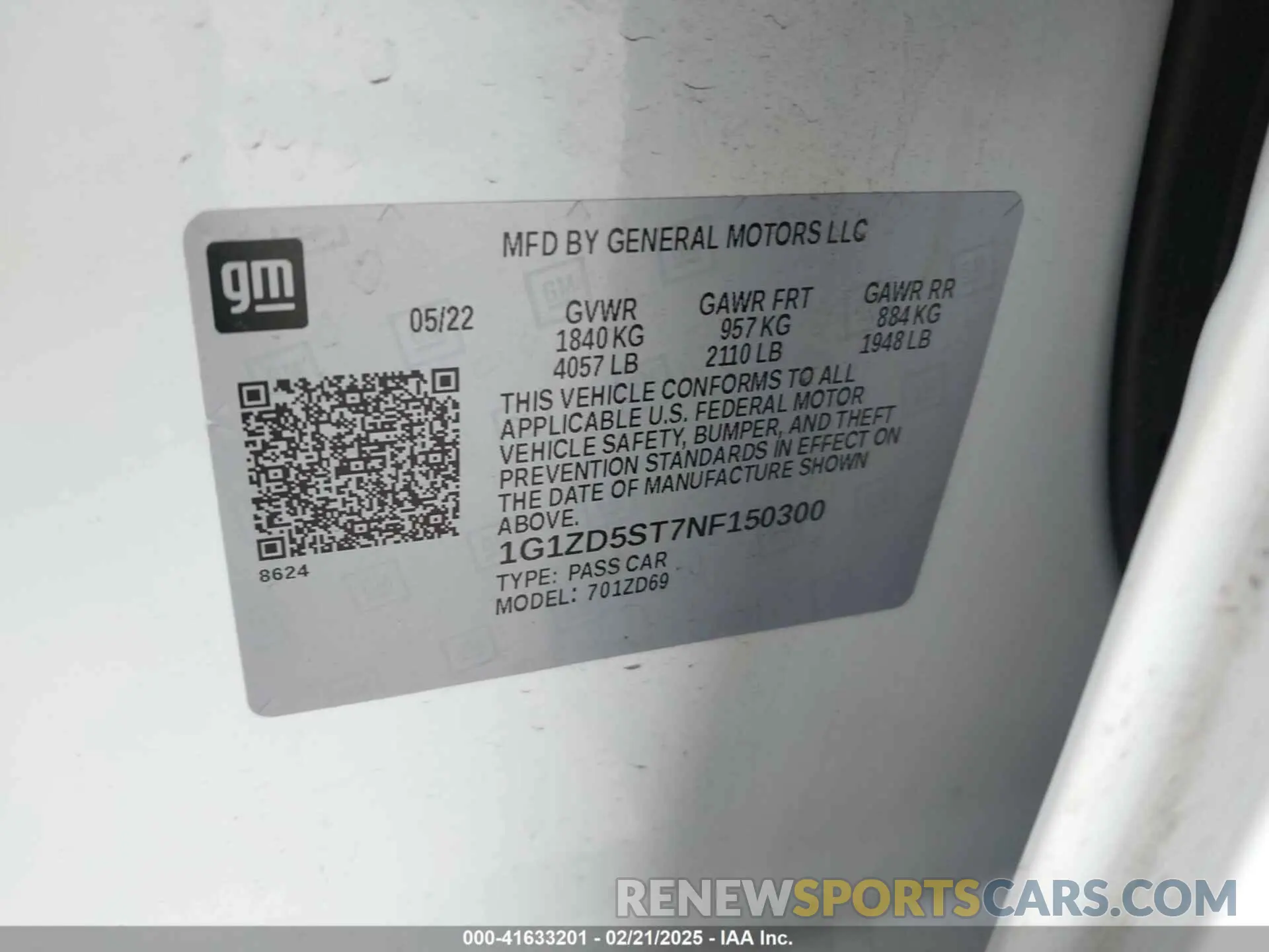 9 Photograph of a damaged car 1G1ZD5ST7NF150300 CHEVROLET MALIBU 2022