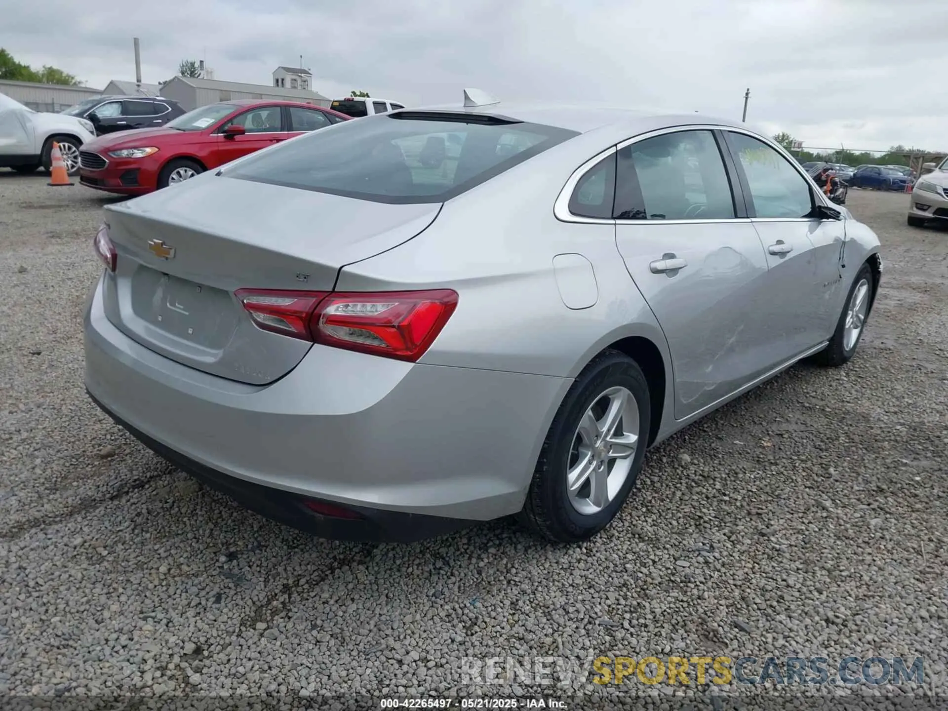 4 Photograph of a damaged car 1G1ZD5ST7NF150863 CHEVROLET MALIBU 2022