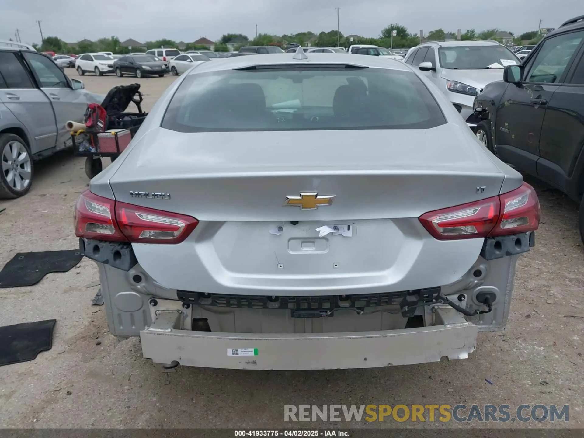 15 Photograph of a damaged car 1G1ZD5ST7NF151995 CHEVROLET MALIBU 2022