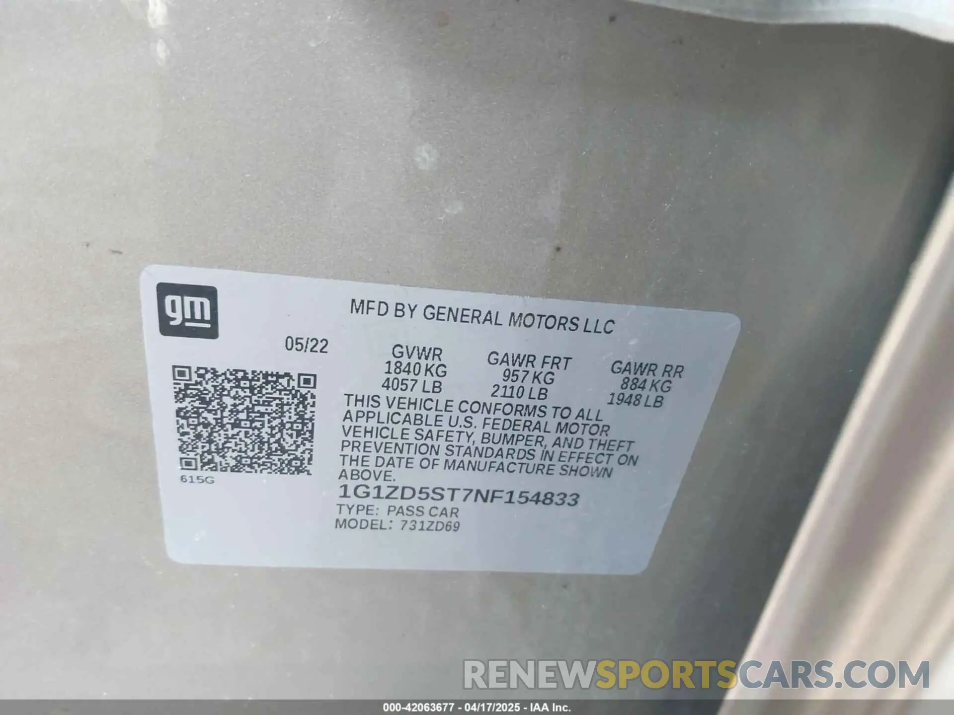 9 Photograph of a damaged car 1G1ZD5ST7NF154833 CHEVROLET MALIBU 2022