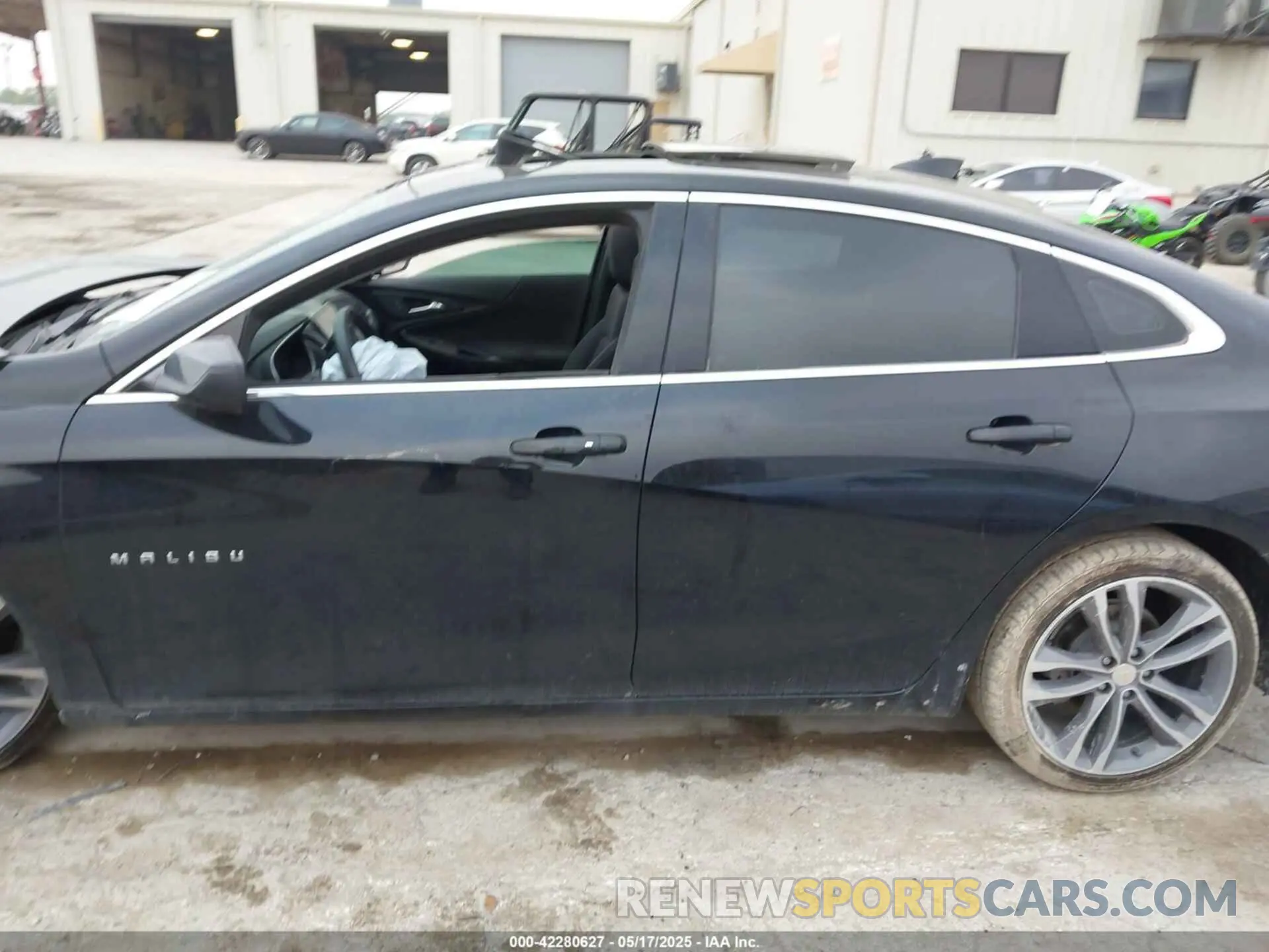 15 Photograph of a damaged car 1G1ZD5ST7NF164293 CHEVROLET MALIBU 2022