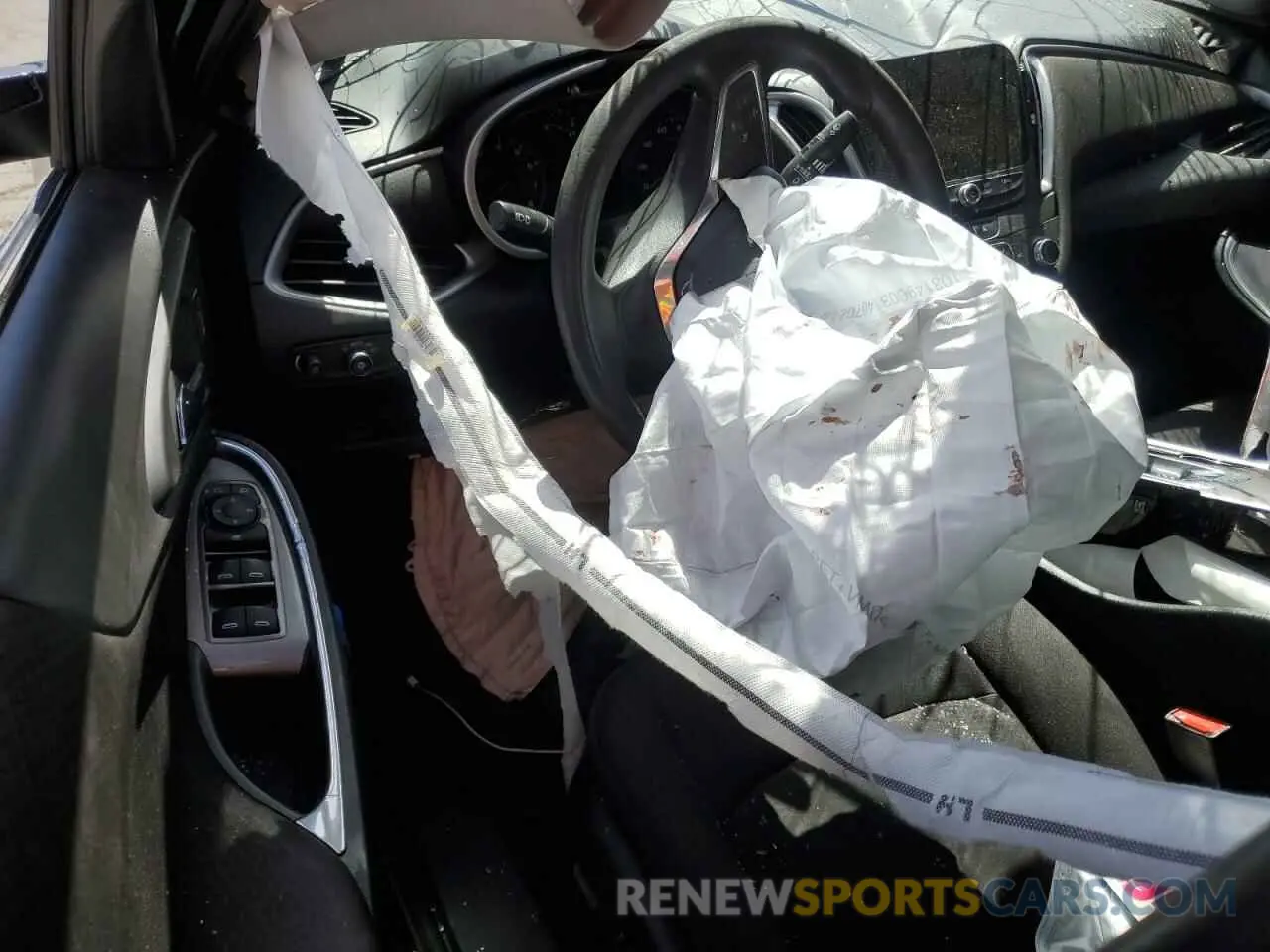 8 Photograph of a damaged car 1G1ZD5ST8NF117872 CHEVROLET MALIBU 2022
