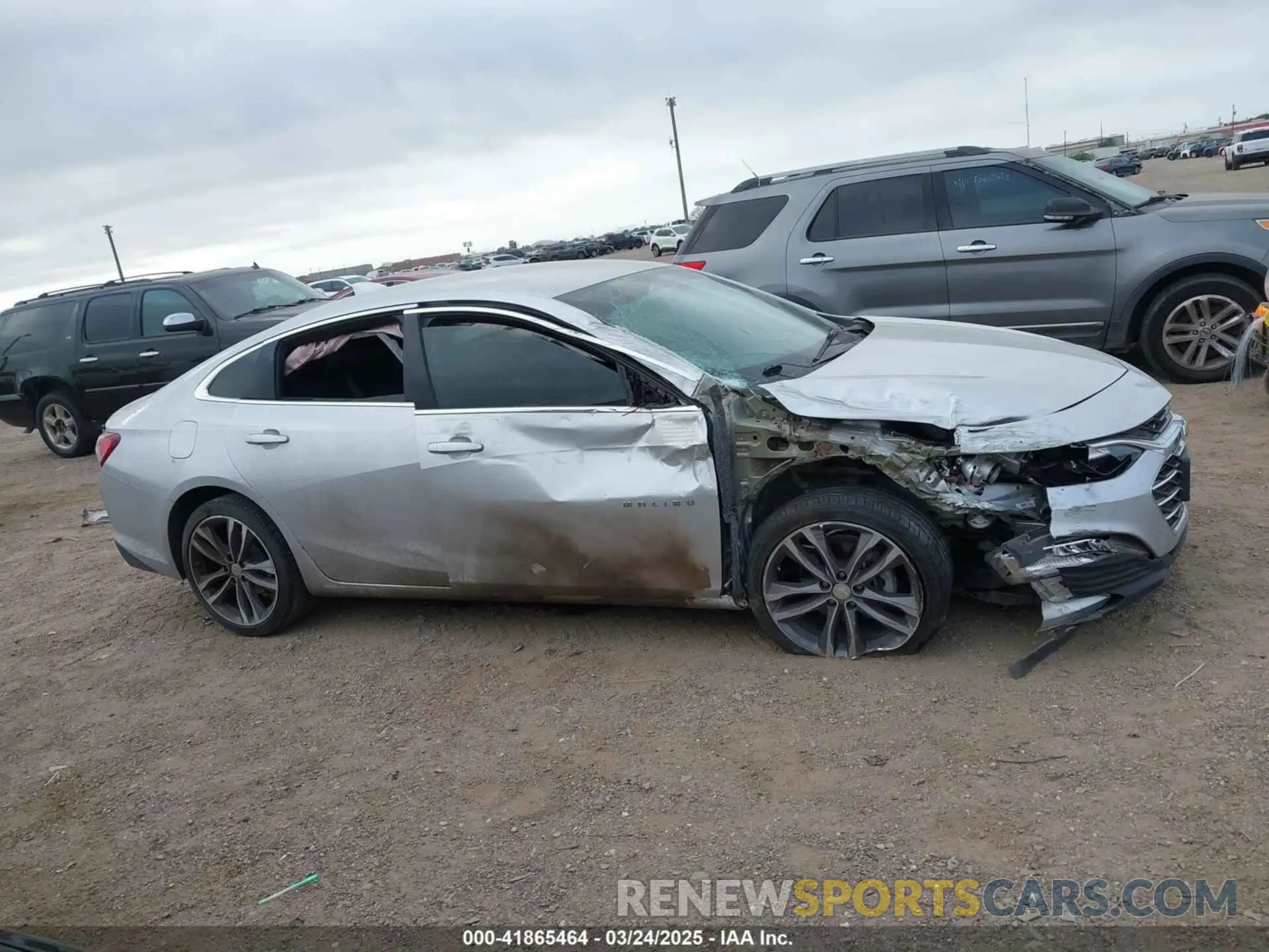 13 Photograph of a damaged car 1G1ZD5ST8NF121632 CHEVROLET MALIBU 2022