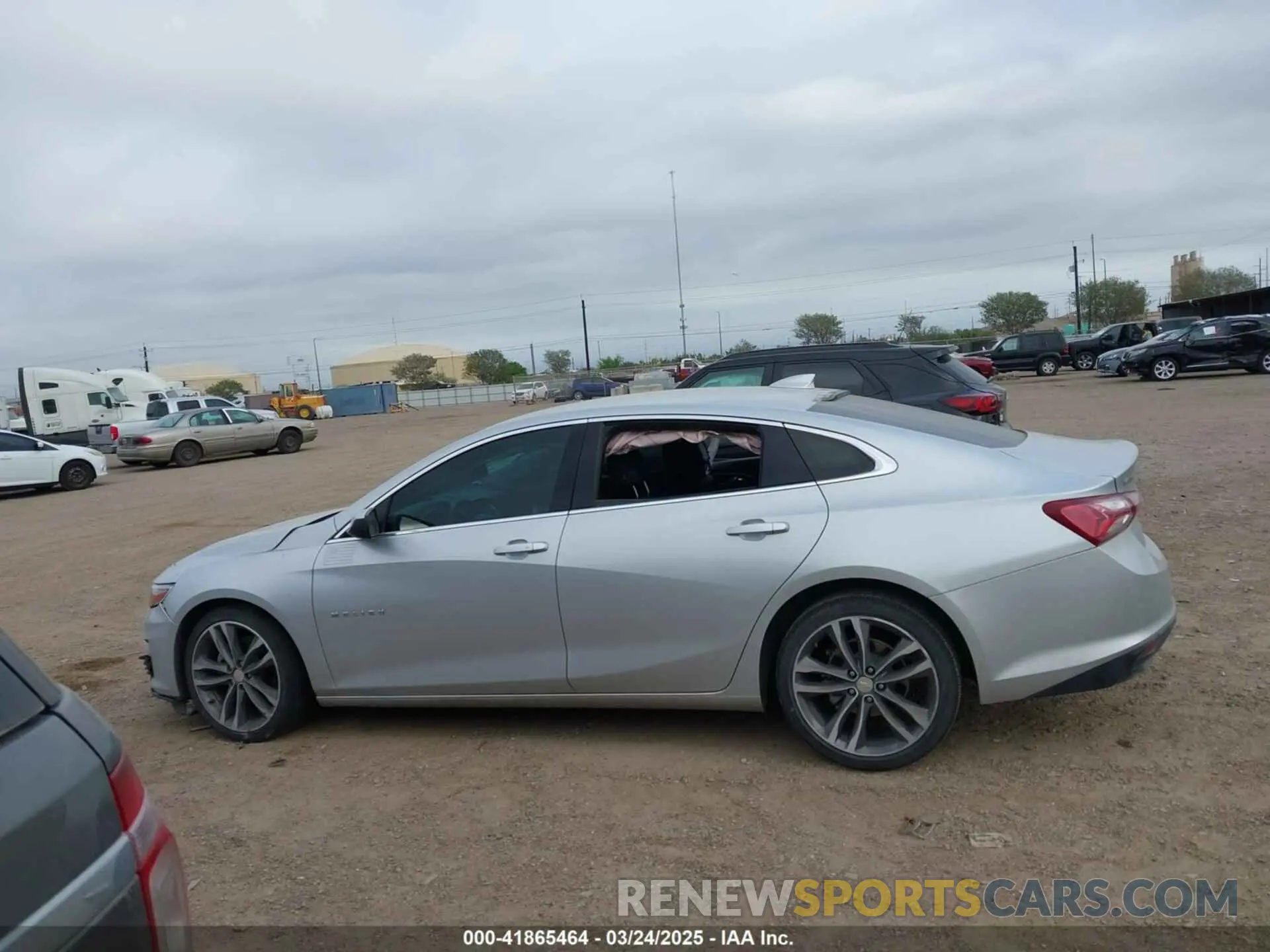 14 Photograph of a damaged car 1G1ZD5ST8NF121632 CHEVROLET MALIBU 2022