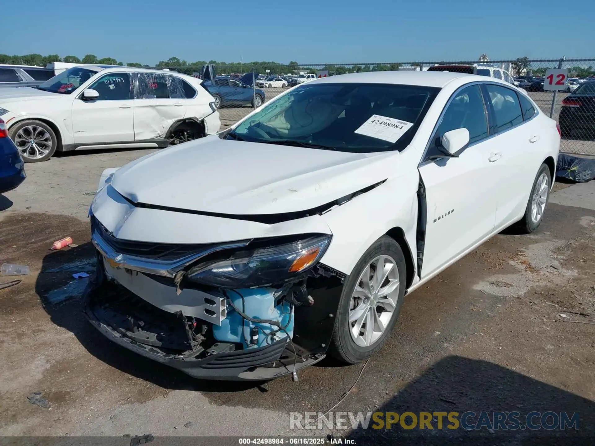 2 Photograph of a damaged car 1G1ZD5ST8NF133084 CHEVROLET MALIBU 2022