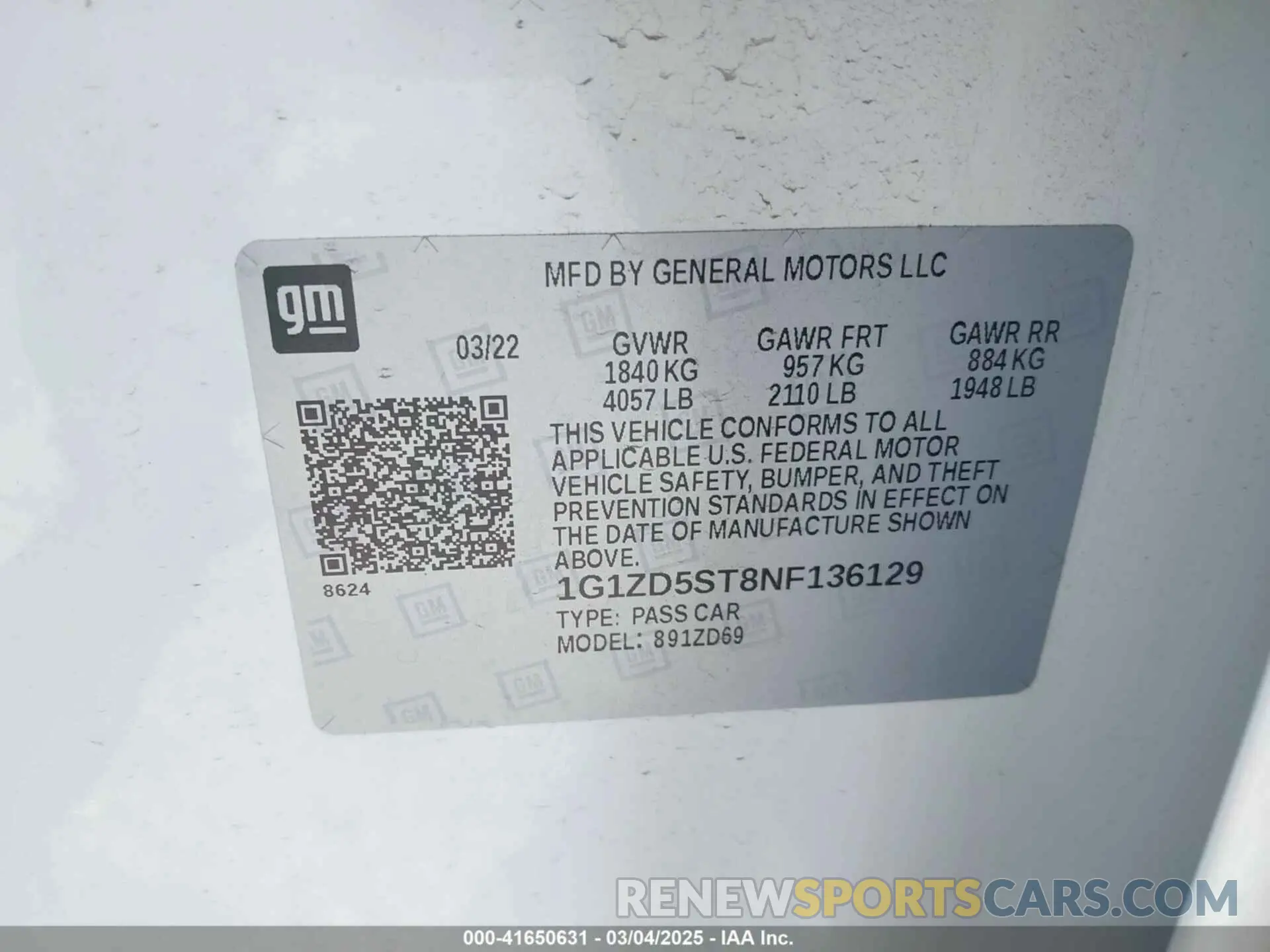 9 Photograph of a damaged car 1G1ZD5ST8NF136129 CHEVROLET MALIBU 2022